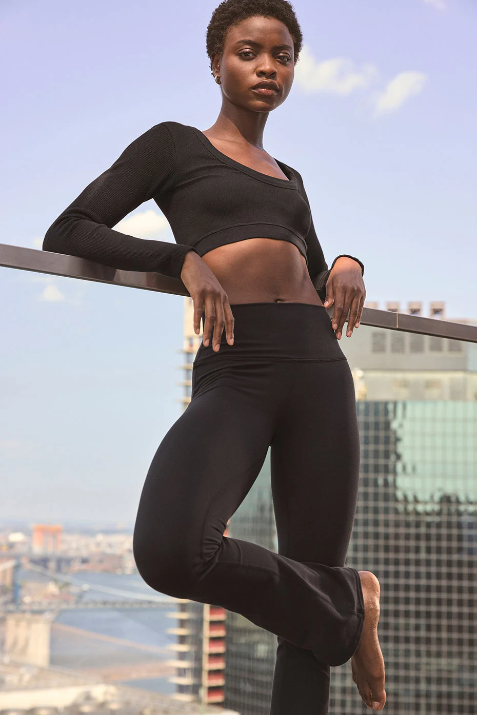 Airbrush High-Waist Bootcut Legging - Black