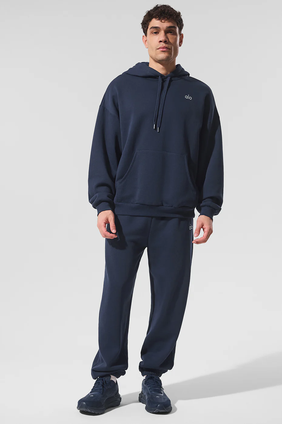 Accolade Hoodie - Navy