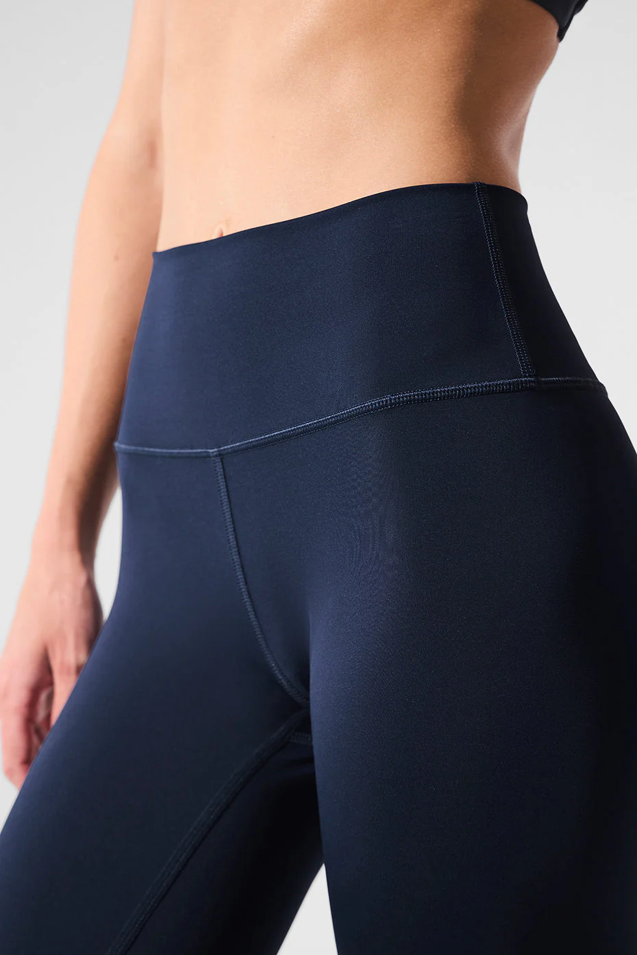 7/8 High-Waist Airlift Legging - Navy