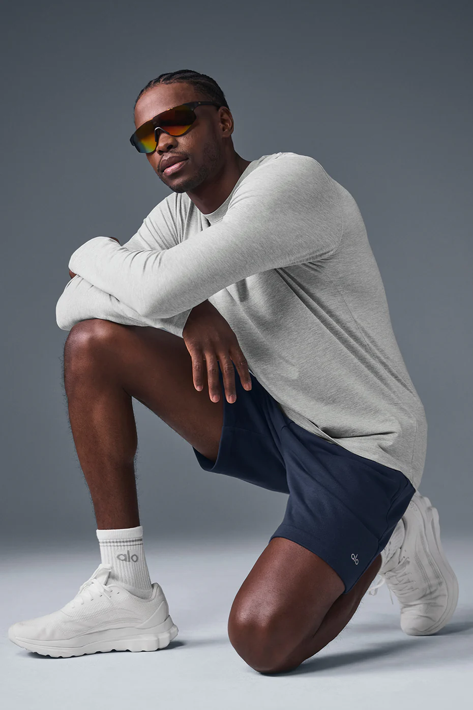 Conquer Reform Crewneck Long Sleeve - Athletic Heather Grey