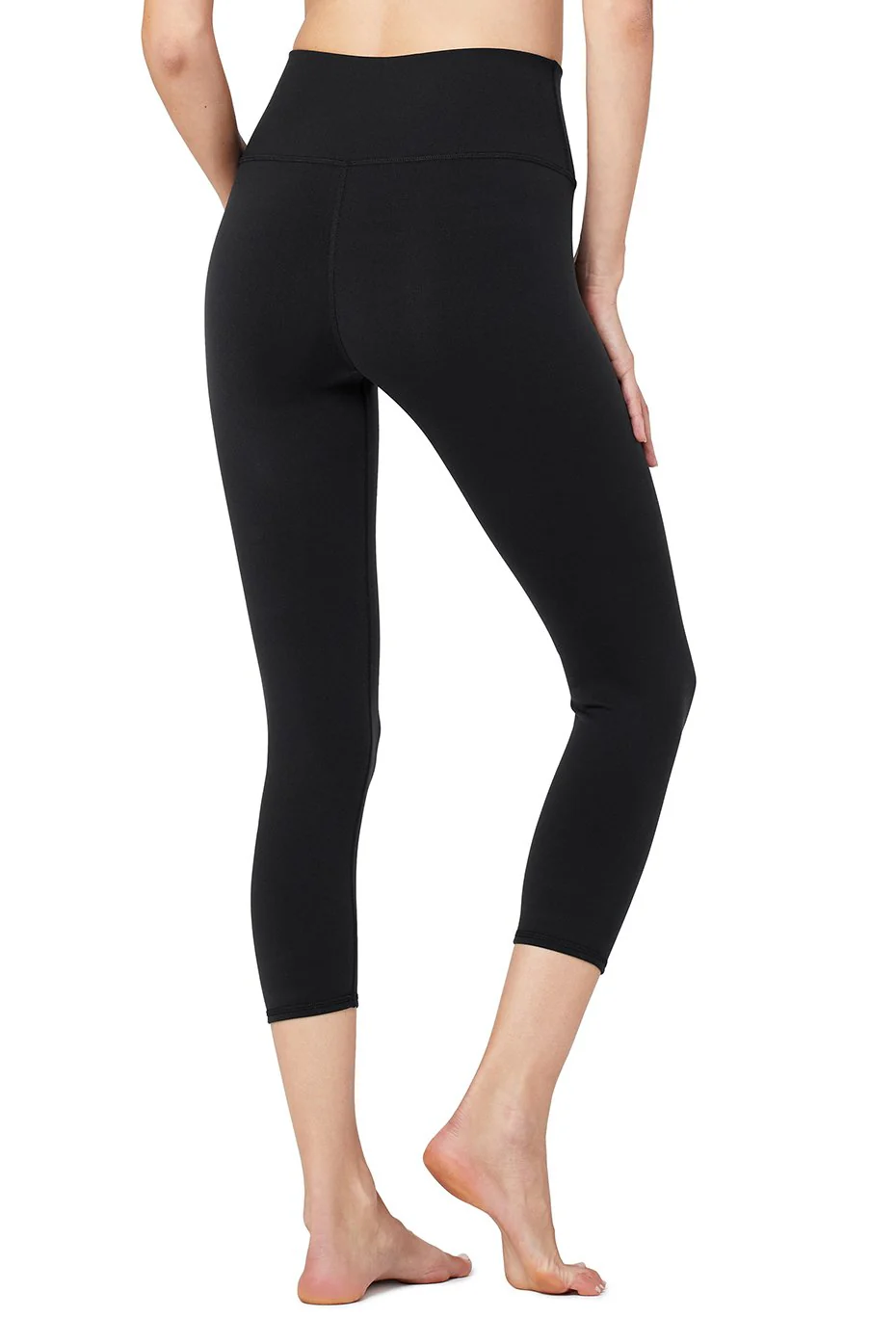 High-Waist Airbrush Capri - Black