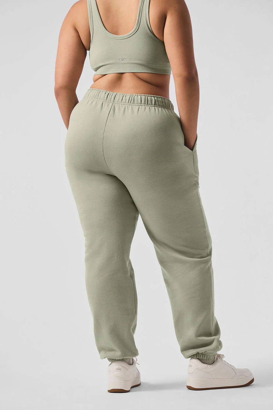Accolade Sweatpant - Limestone