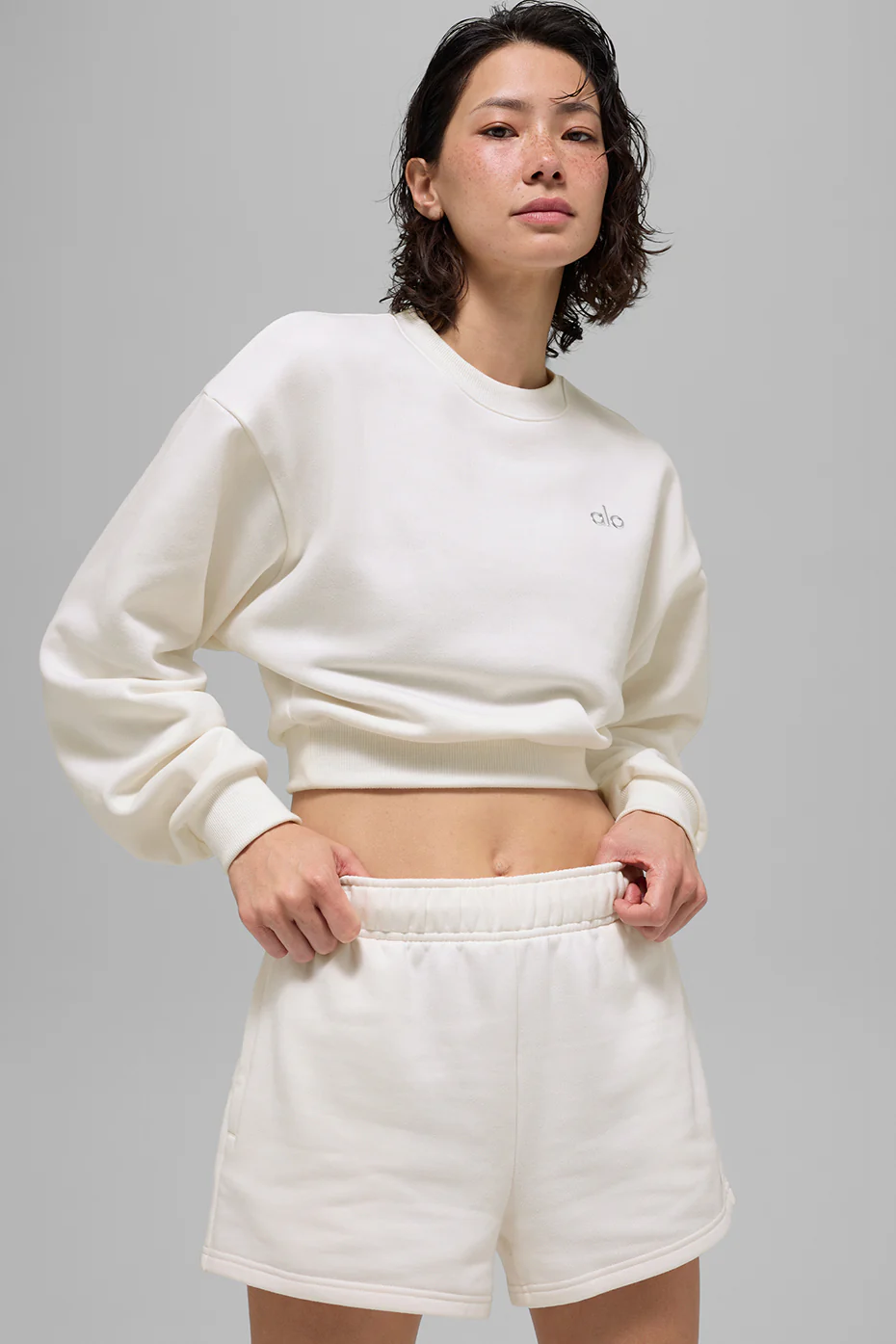 Cropped Accolade Crewneck - Ivory