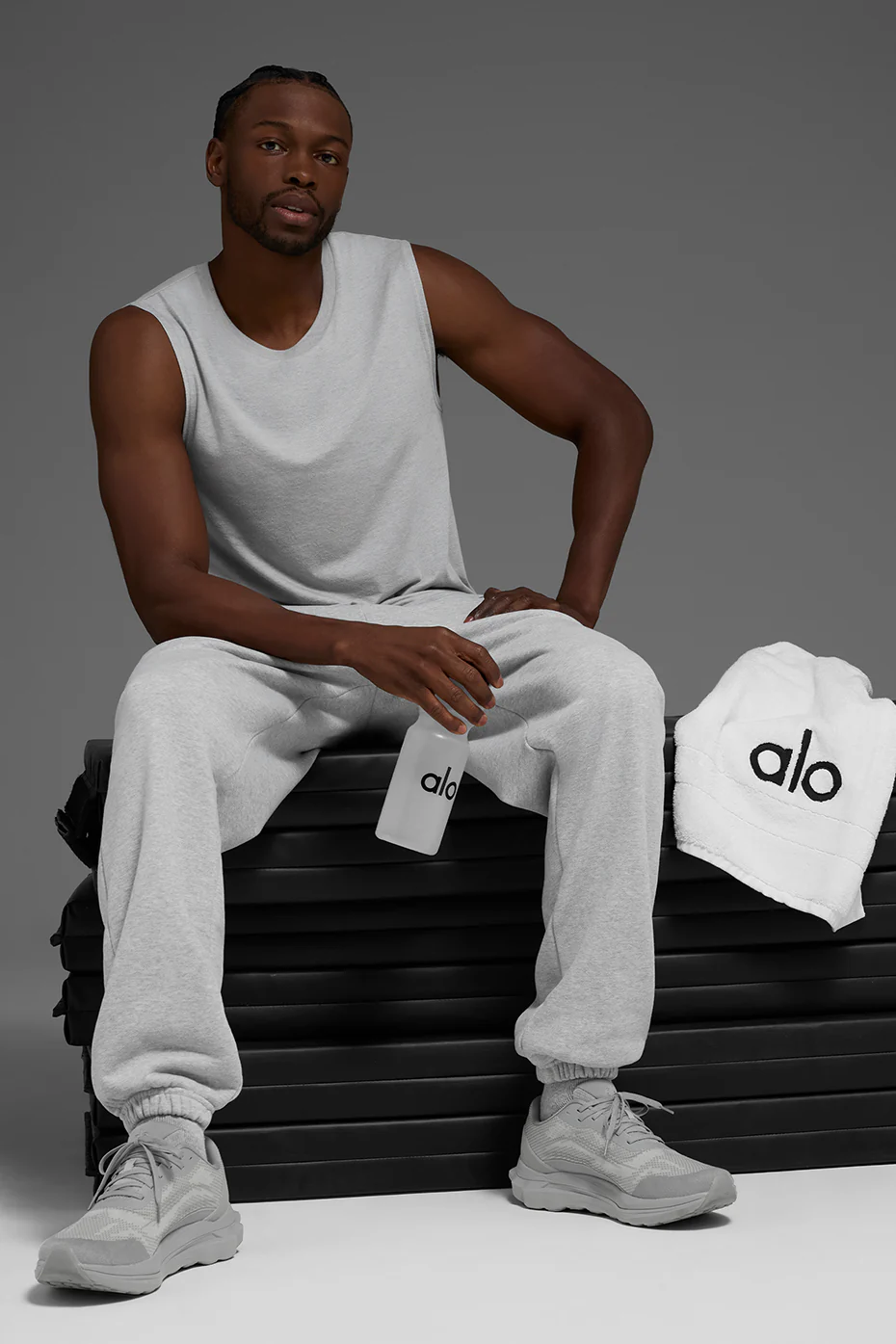 The Triumph Muscle Tank - Athletic Heather Grey