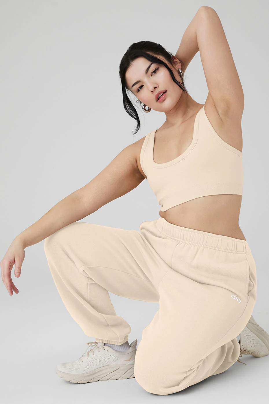 Accolade Sweatpant - Macadamia