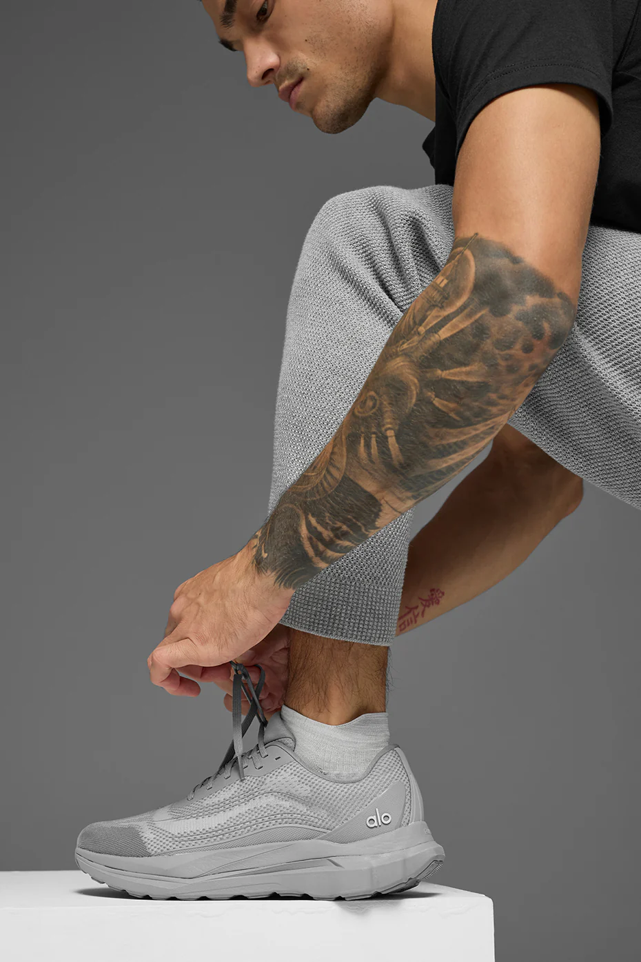 Sports Club Jogger - Athletic Heather Grey