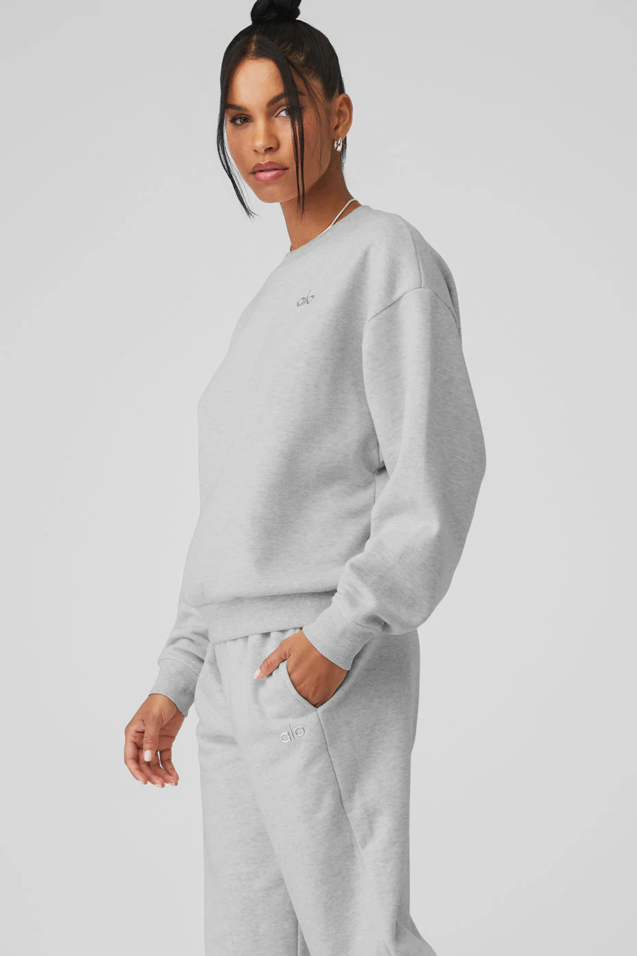 Accolade Crew Neck Pullover - Athletic Heather Grey