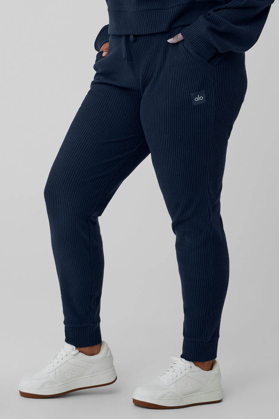 Muse Sweatpant - Navy