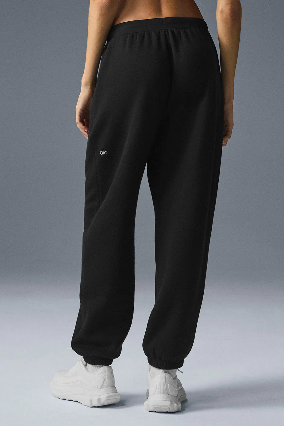 Triumph Restore Sweatpant - Black