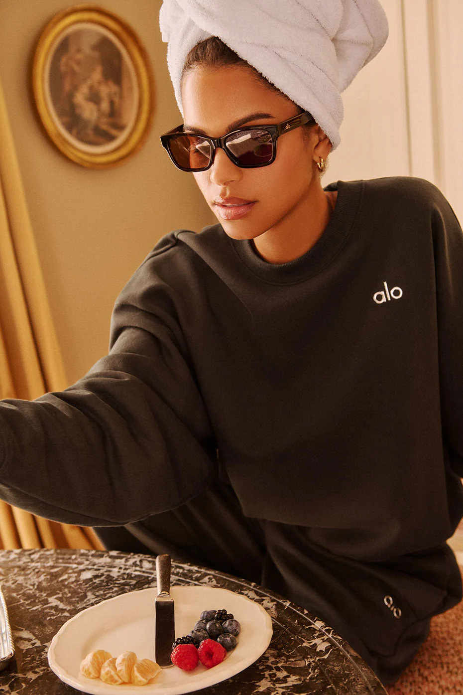 Accolade Crew Neck Pullover - Espresso