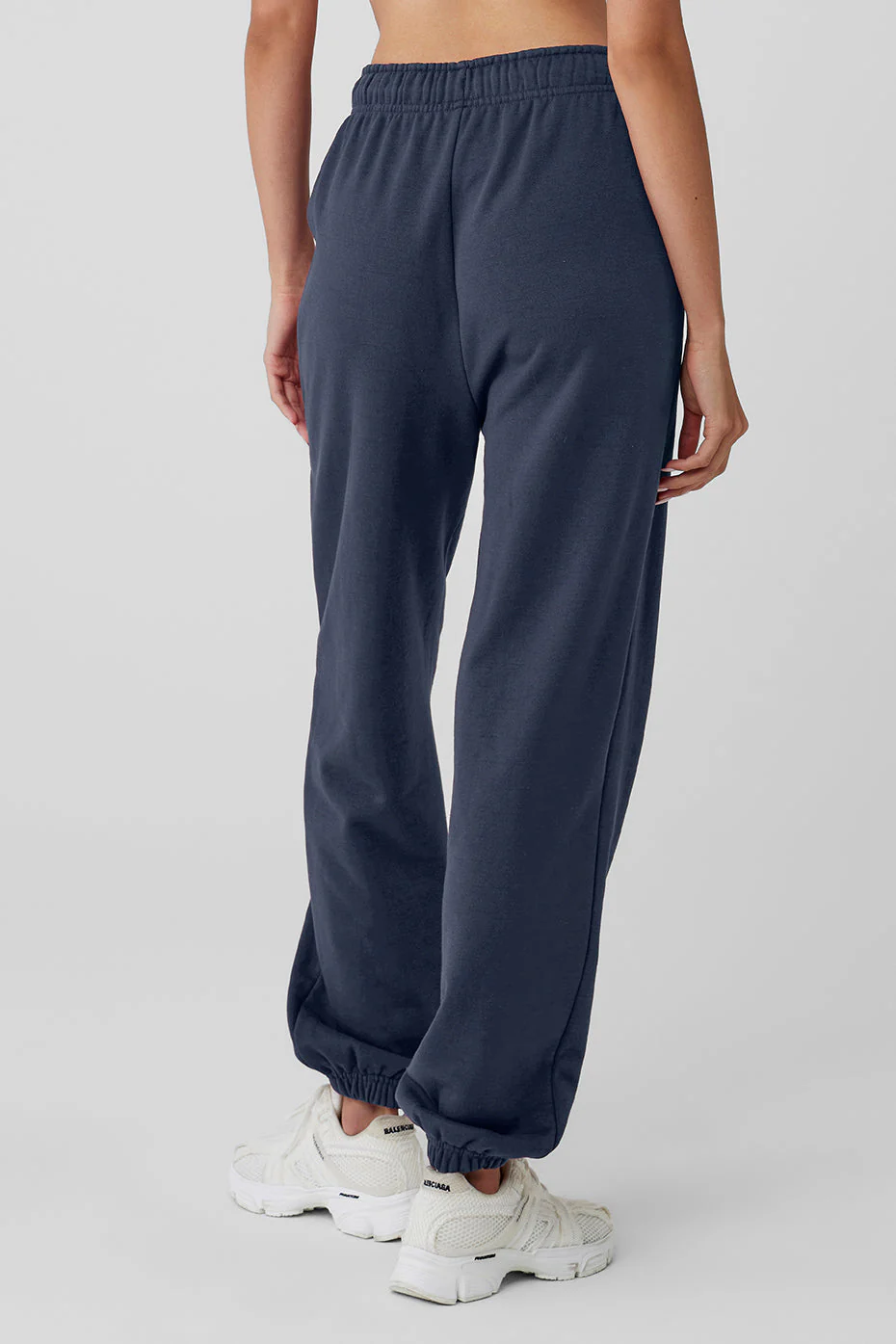 Accolade Sweatpant - Navy