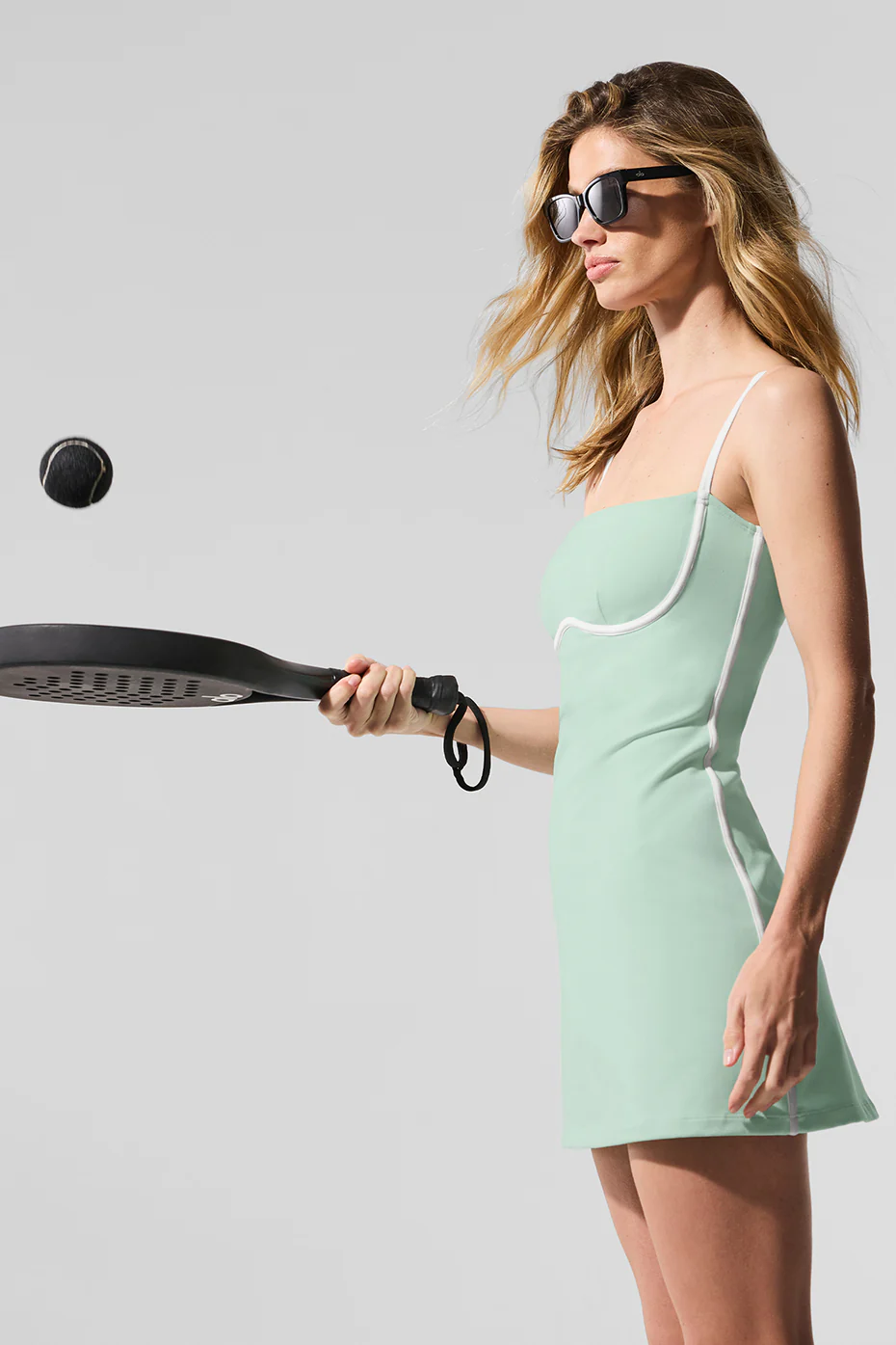 Airbrush Streamlined Dress - Spearmint/White