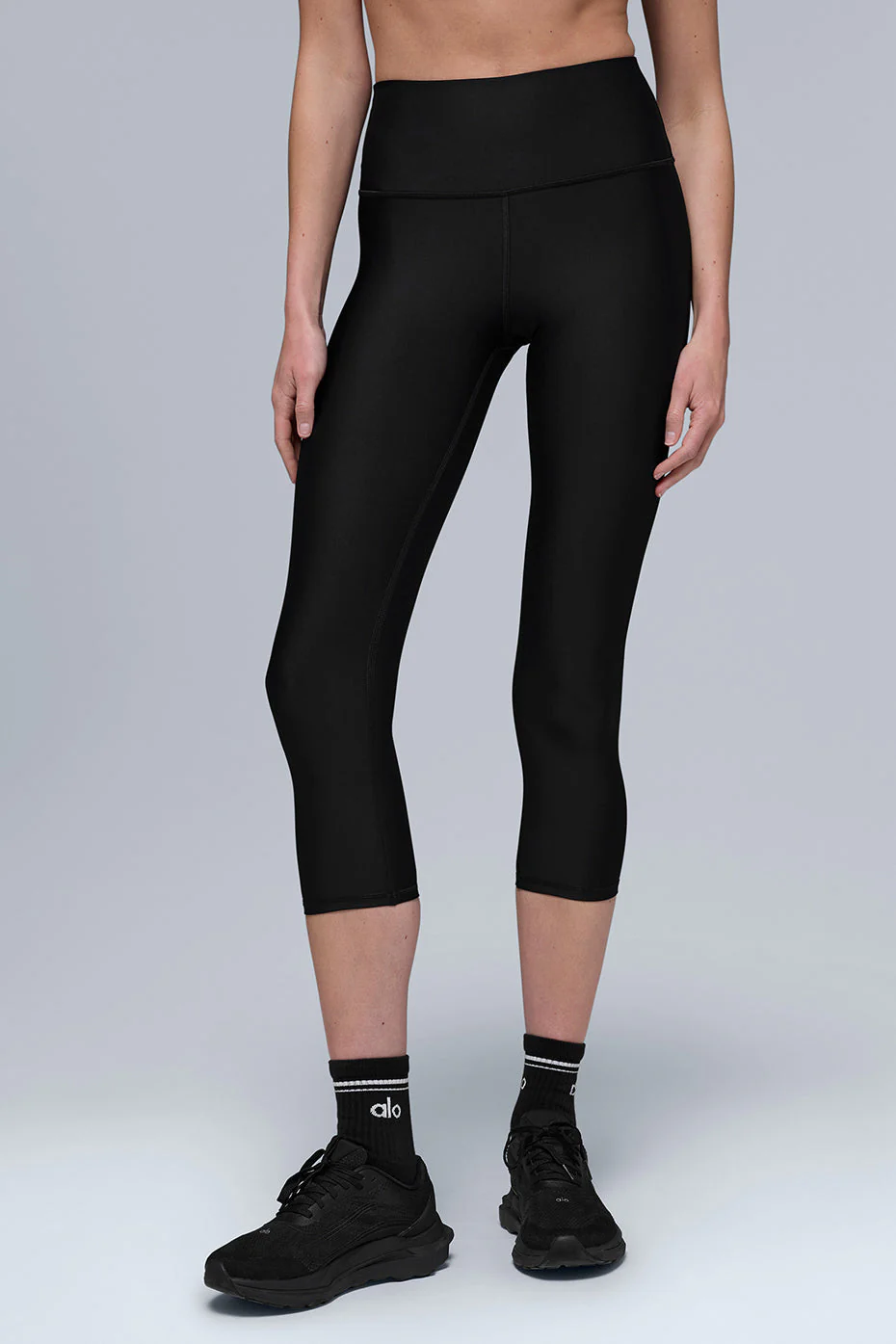 High-Waist Airlift Capri - Black