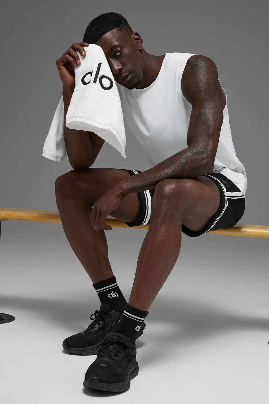 Idol Muscle Tank - White