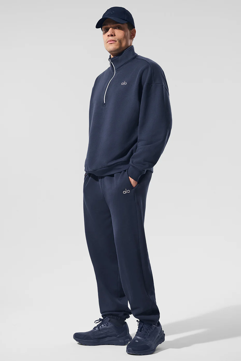 Accolade 1/4 Zip Pullover - Navy