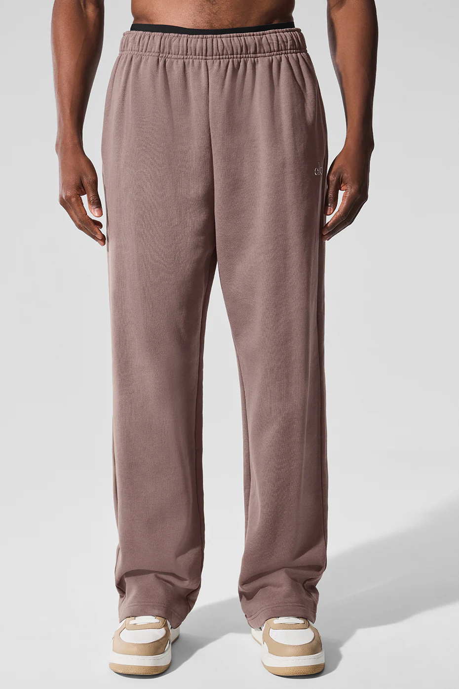 Accolade Straight Leg Sweatpant - Mushroom