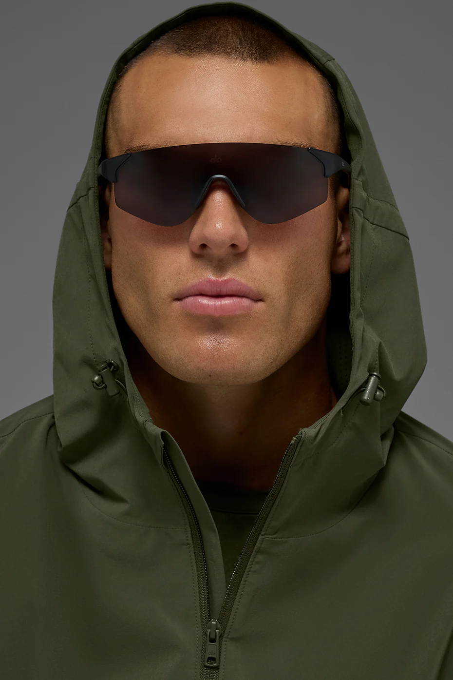 Performance On-The-Go Jacket - Green Olive