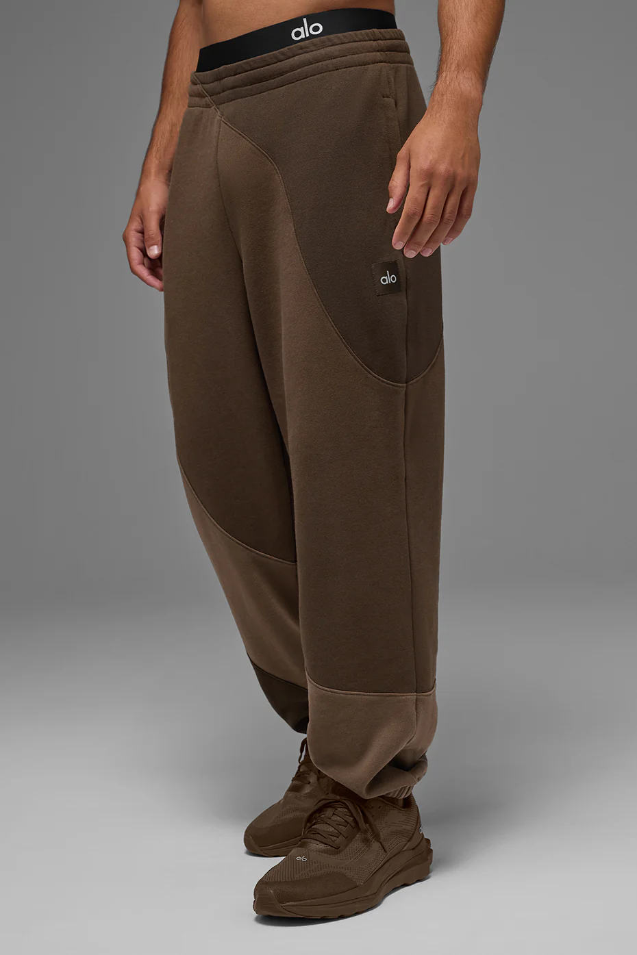 Make Waves Sweatpant - Espresso Tonal
