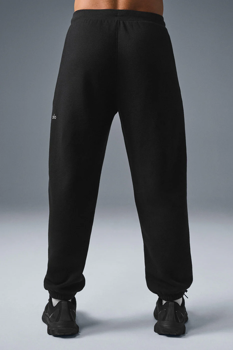 Triumph Restore Sweatpant - Black