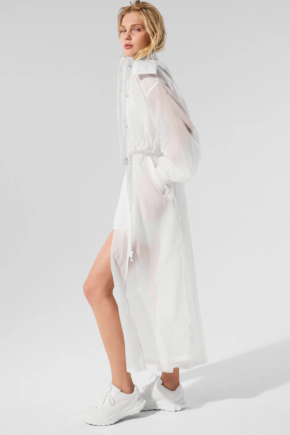 Game Time Trench - White