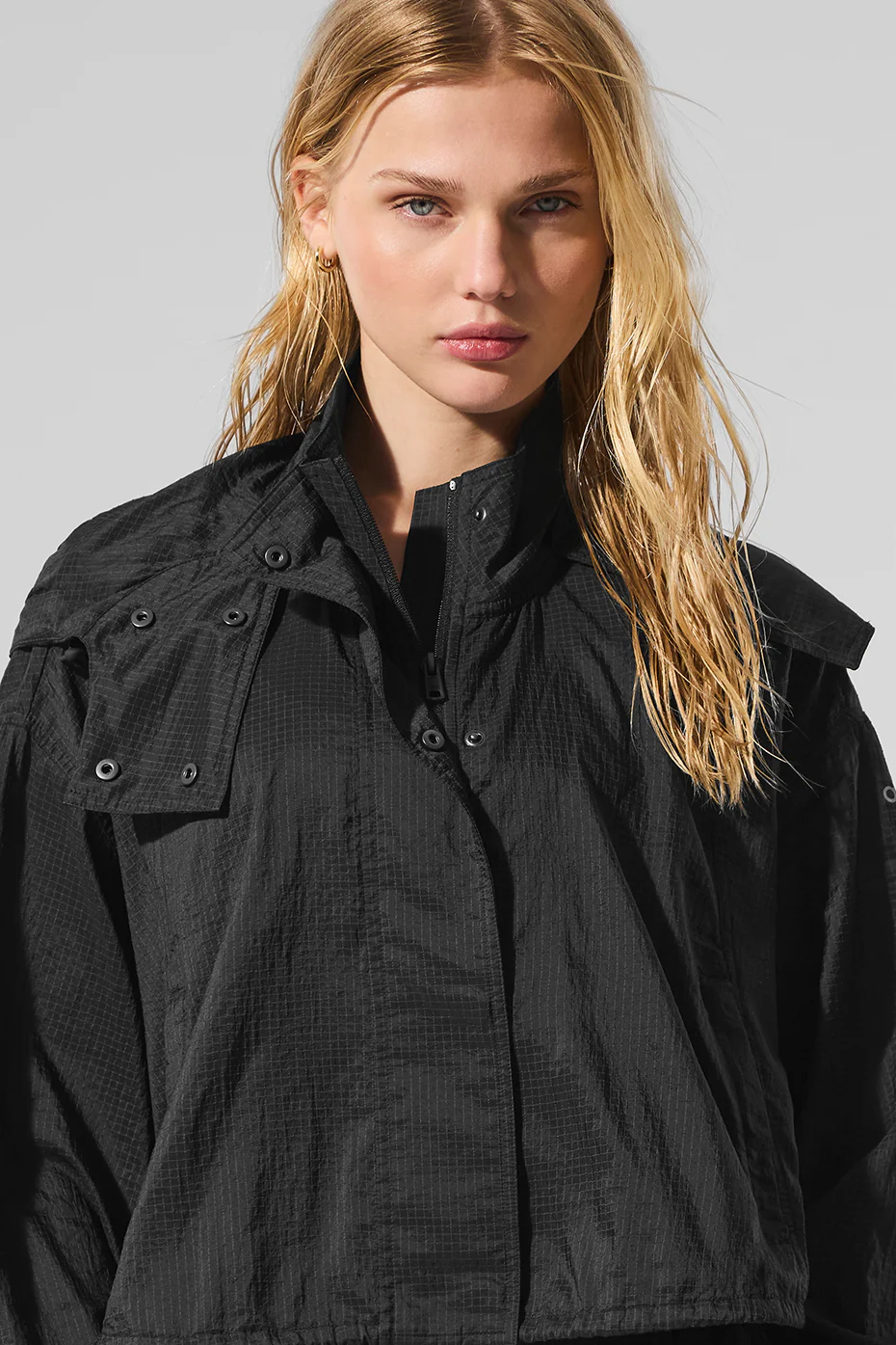 Cropped Game Time Full Zip Jacket - Black