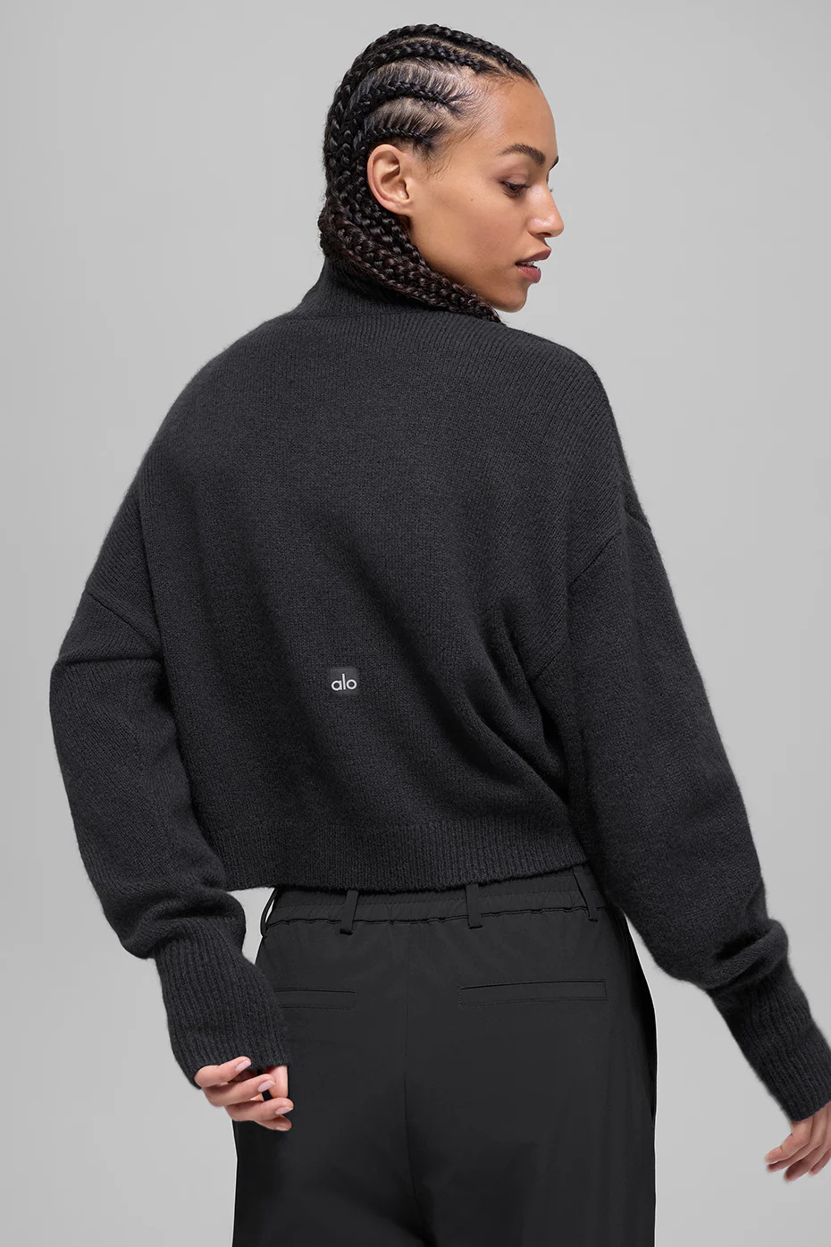 Wool Cashmere Cropped New Class Turtleneck Sweater - Black