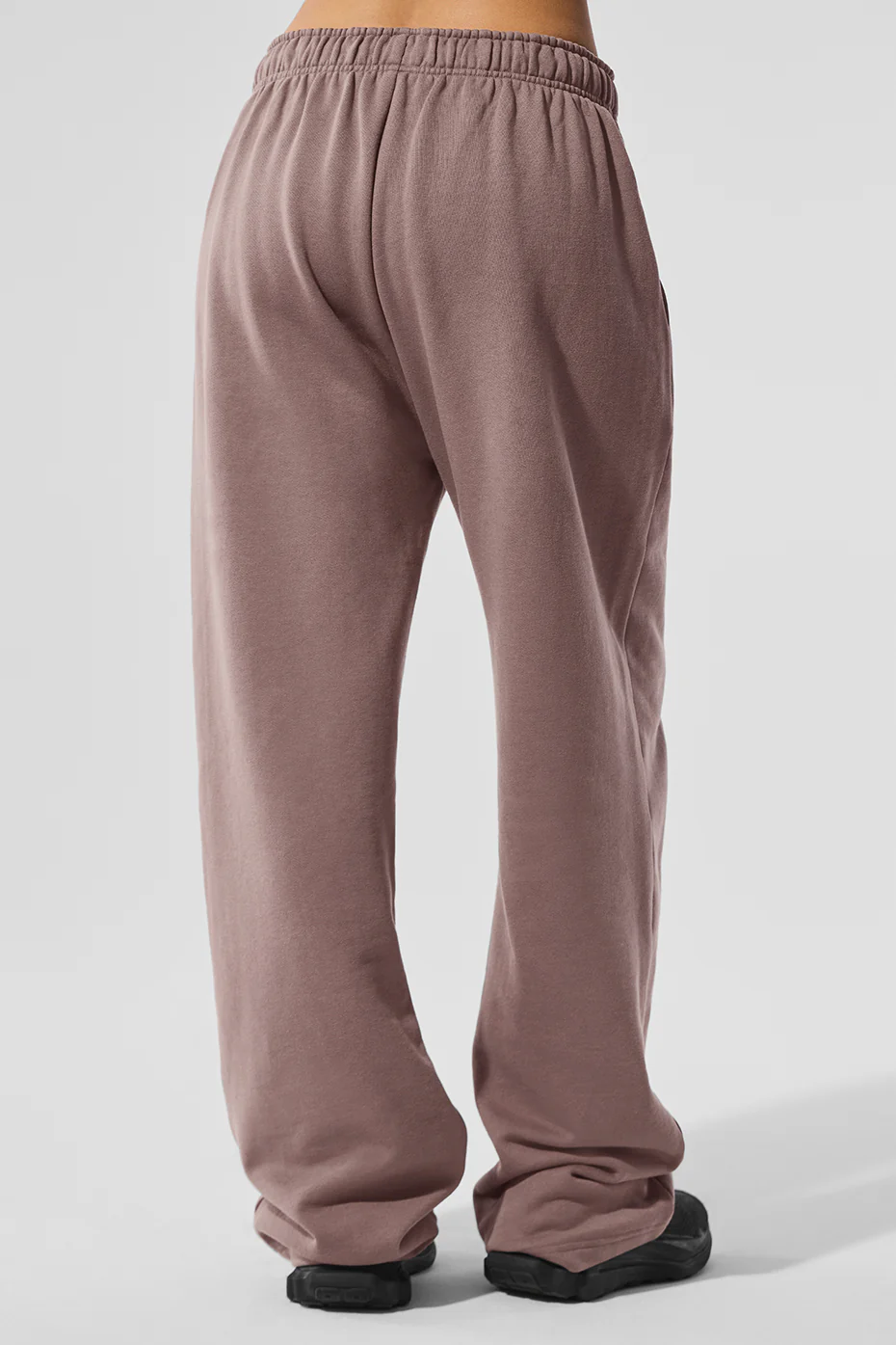 Accolade Straight Leg Sweatpant - Mushroom
