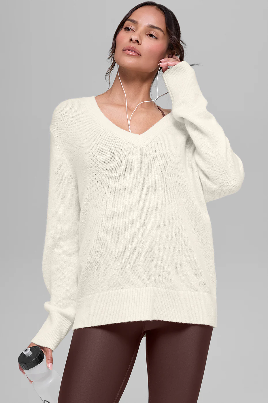 Wool Cashmere New Class Oversized V-Neck Sweater - Ivory