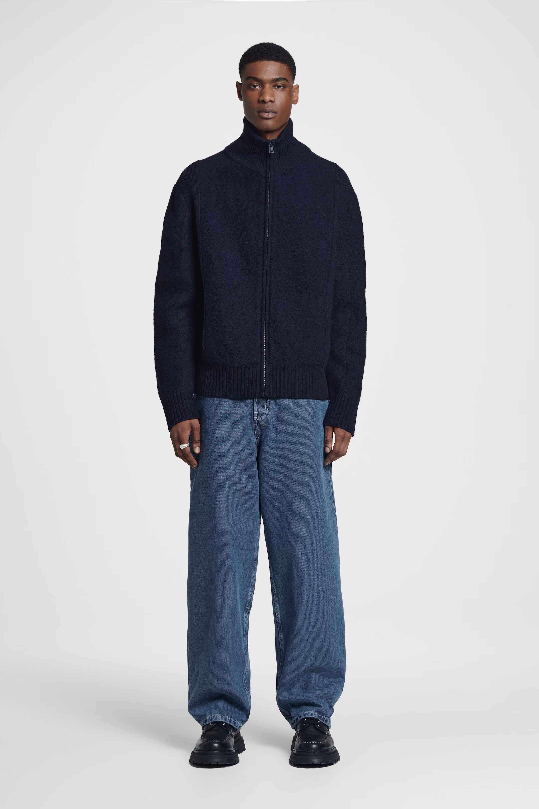 RIDER STRAIGHT-LEG JEANS