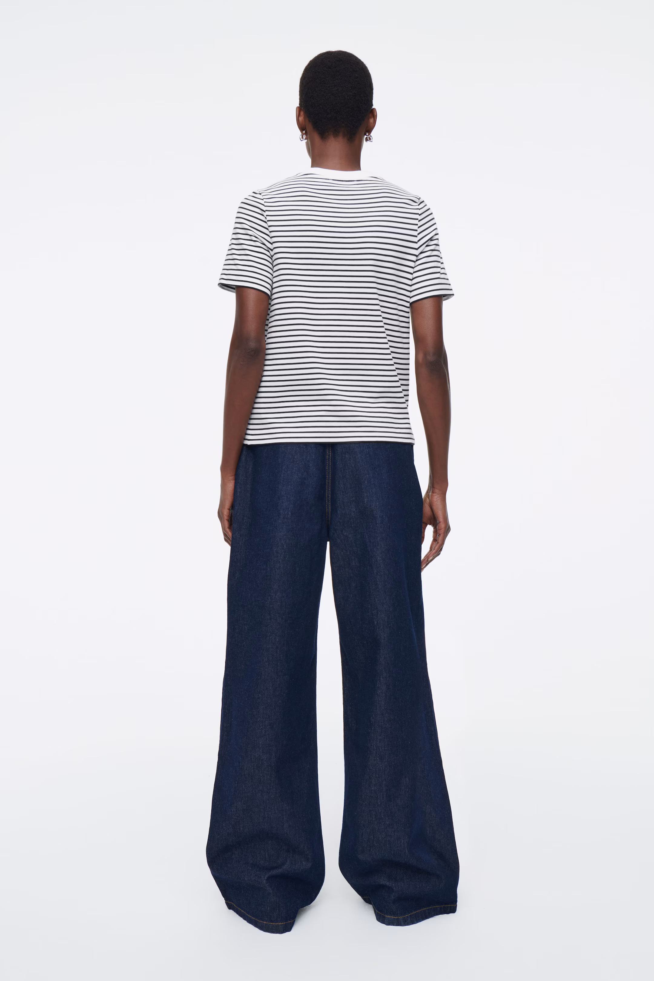 CLEAN CUT REGULAR T-SHIRT