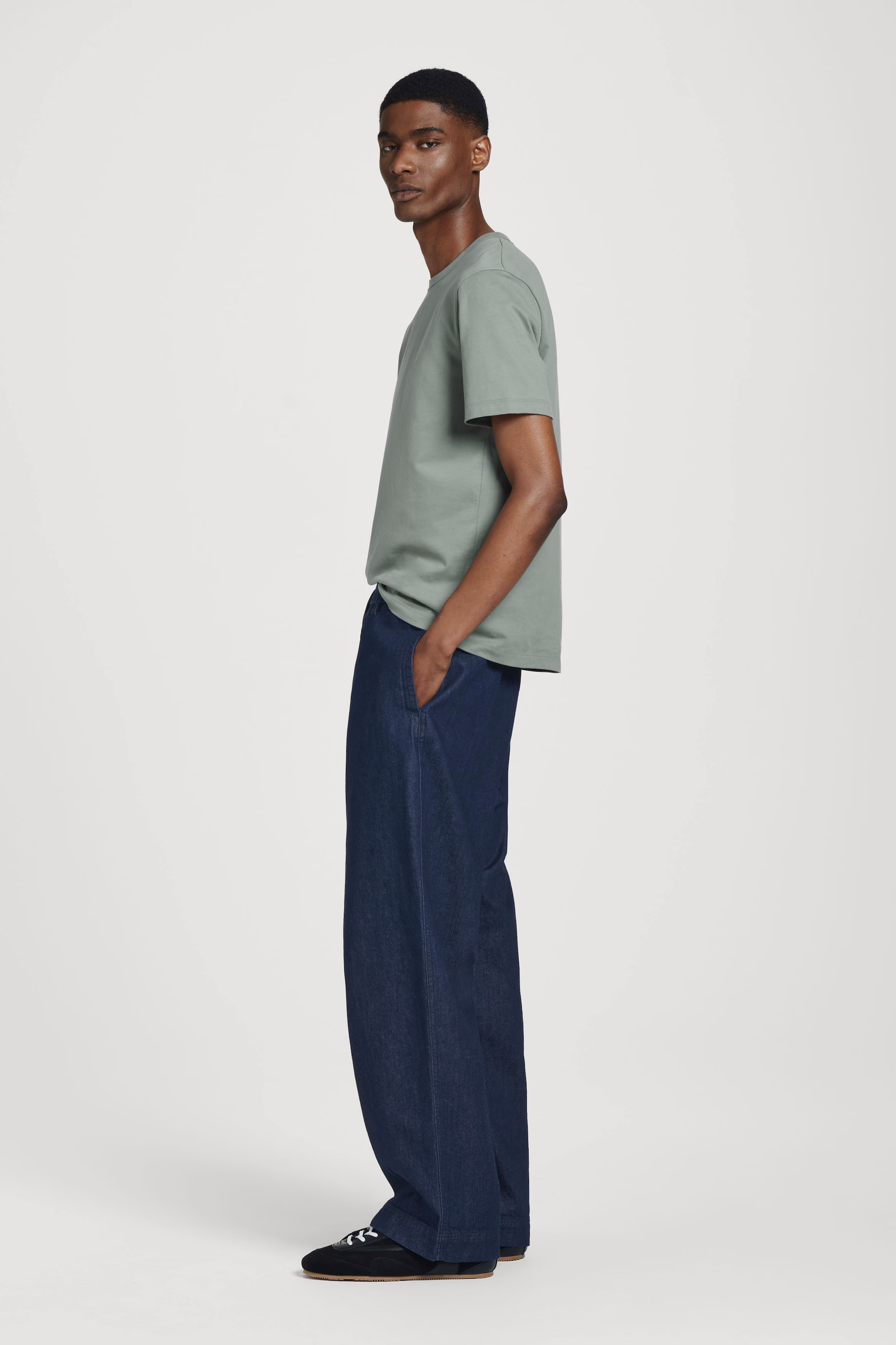 REGULAR LIGHTWEIGHT BRUSHED-COTTON T-SHIRT