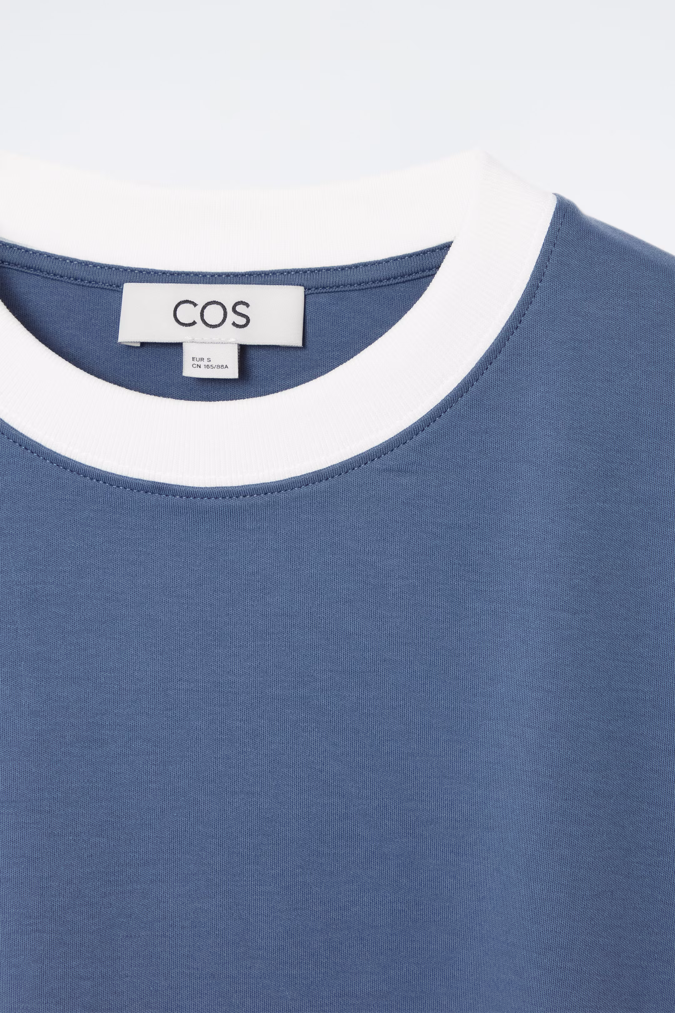 CLEAN CUT REGULAR T-SHIRT