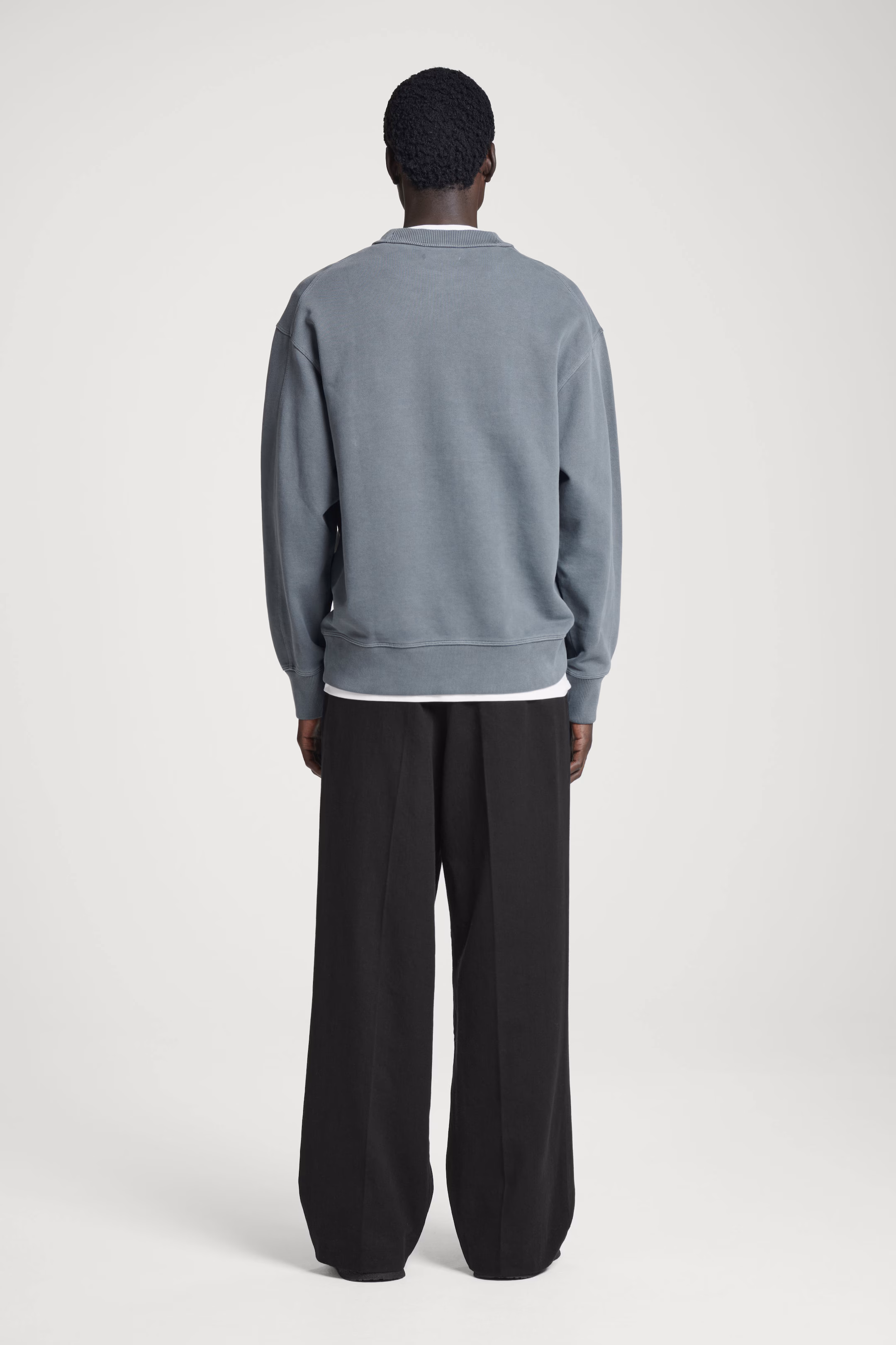 RELAXED WASHED-COTTON SWEATSHIRT