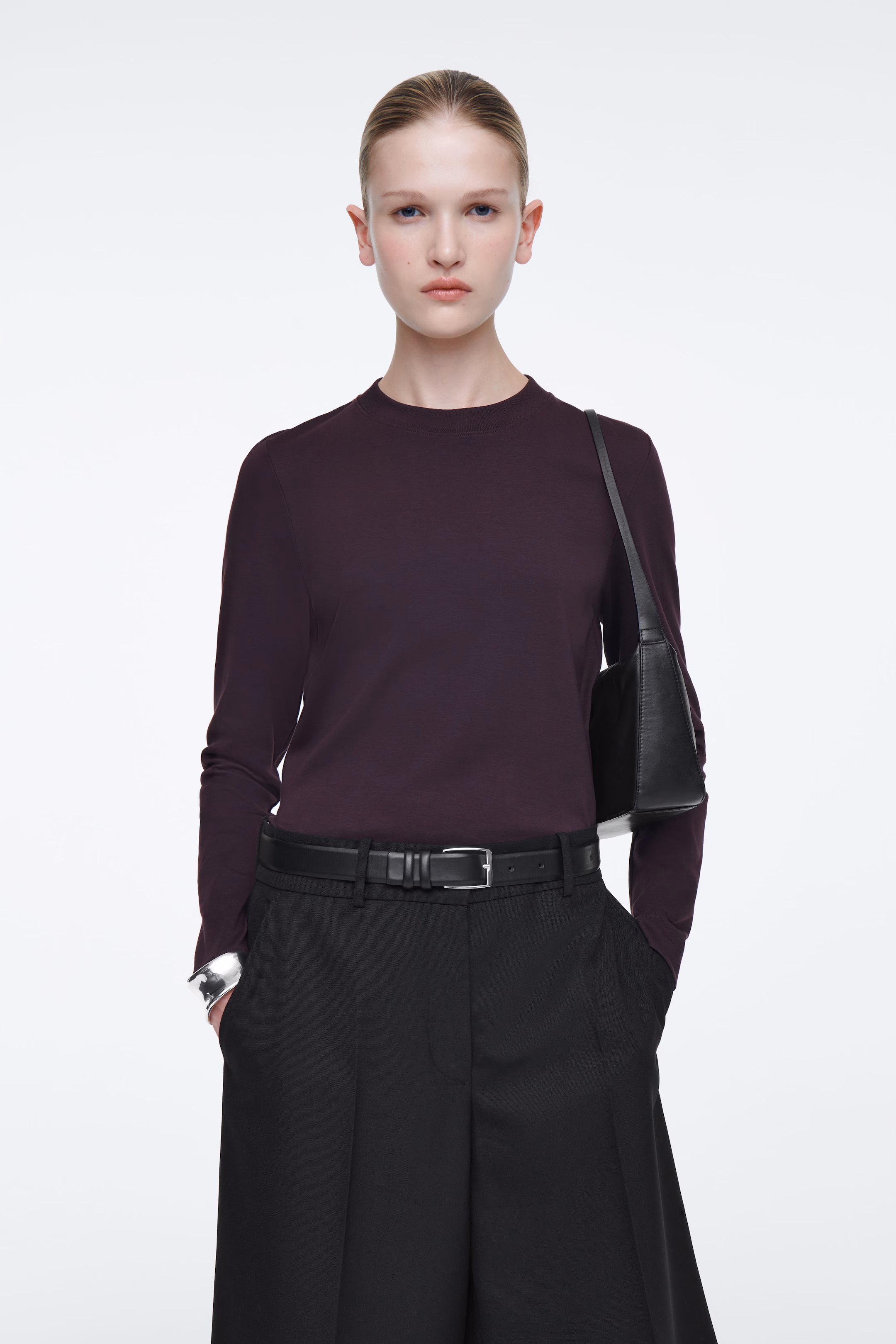 CLEAN CUT REGULAR LONG-SLEEVED T-SHIRT