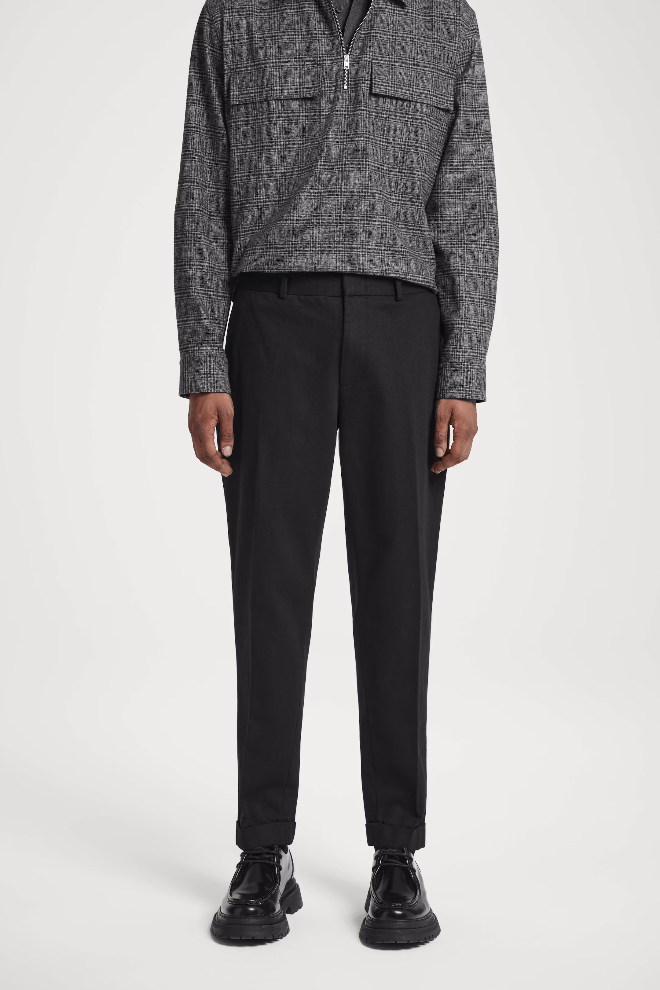 TURN-UP TAPERED TWILL TROUSERS