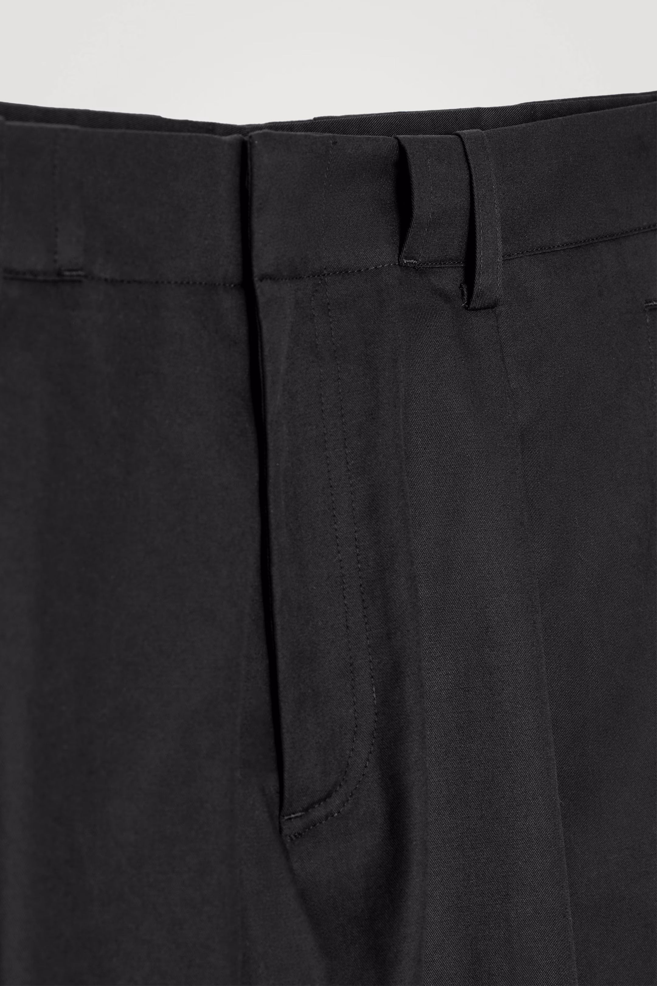 TAPERED COTTON TURN-UP TROUSERS