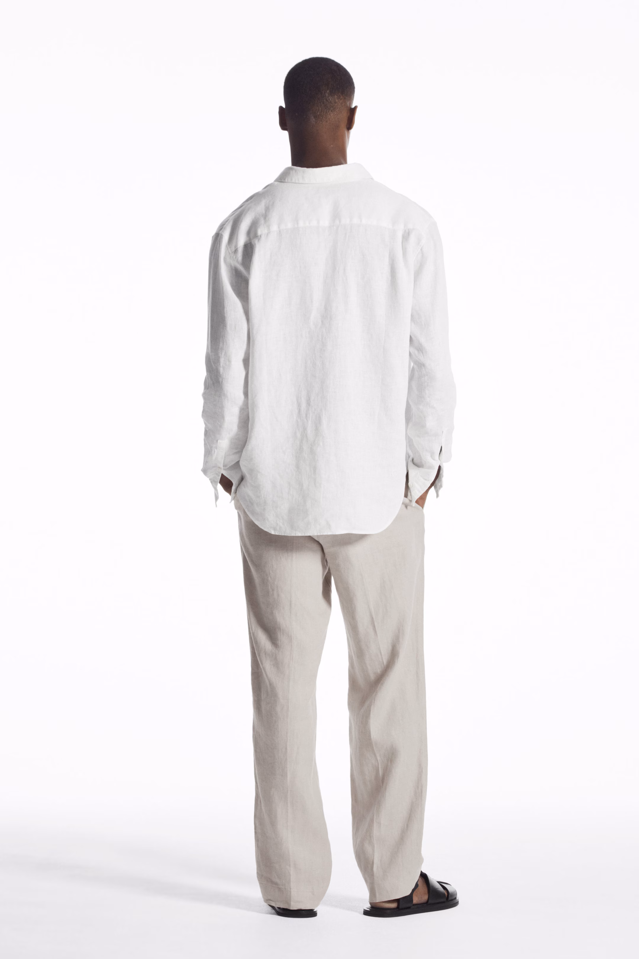 RELAXED LINEN LONG-SLEEVED SHIRT