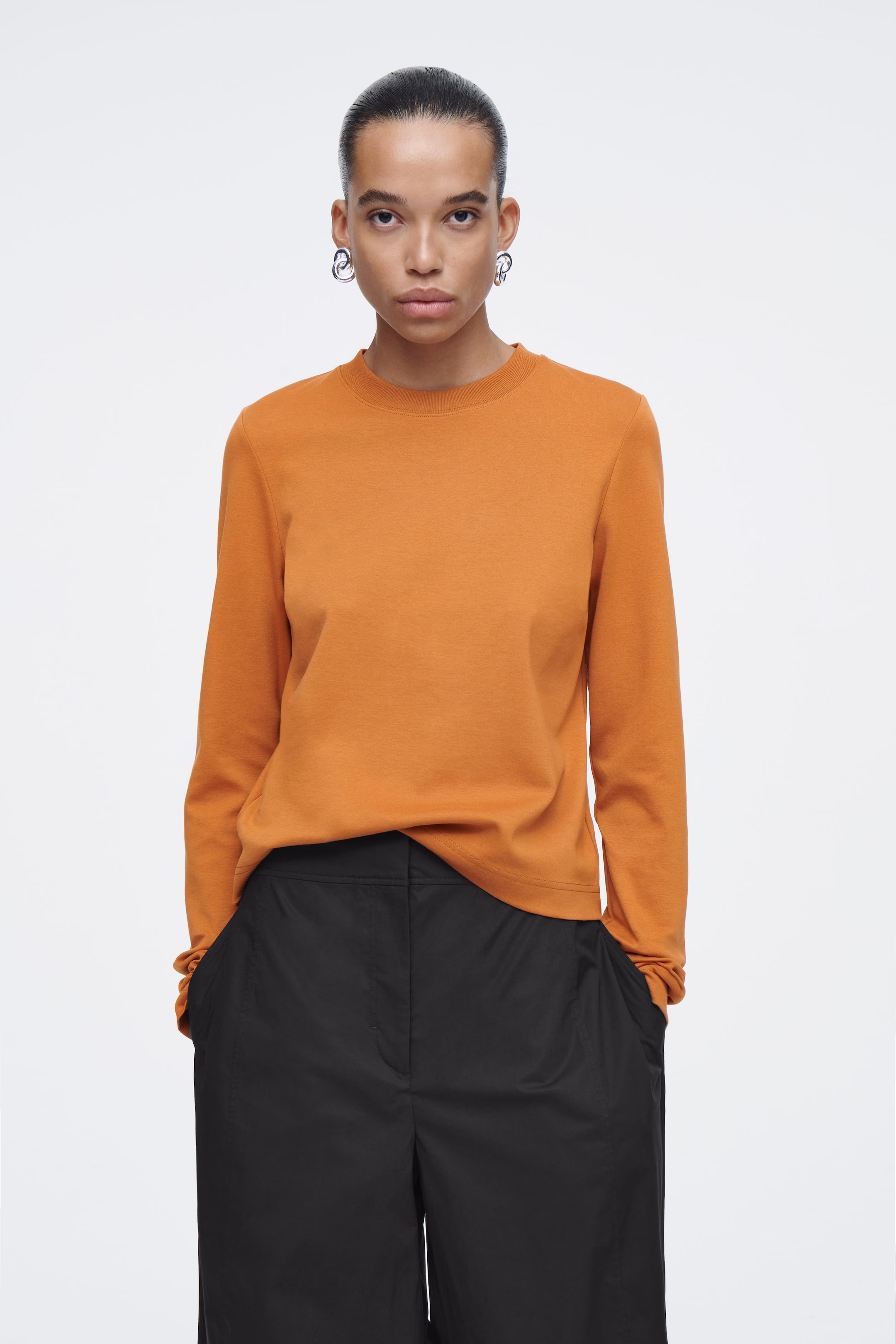 CLEAN CUT REGULAR LONG-SLEEVED T-SHIRT