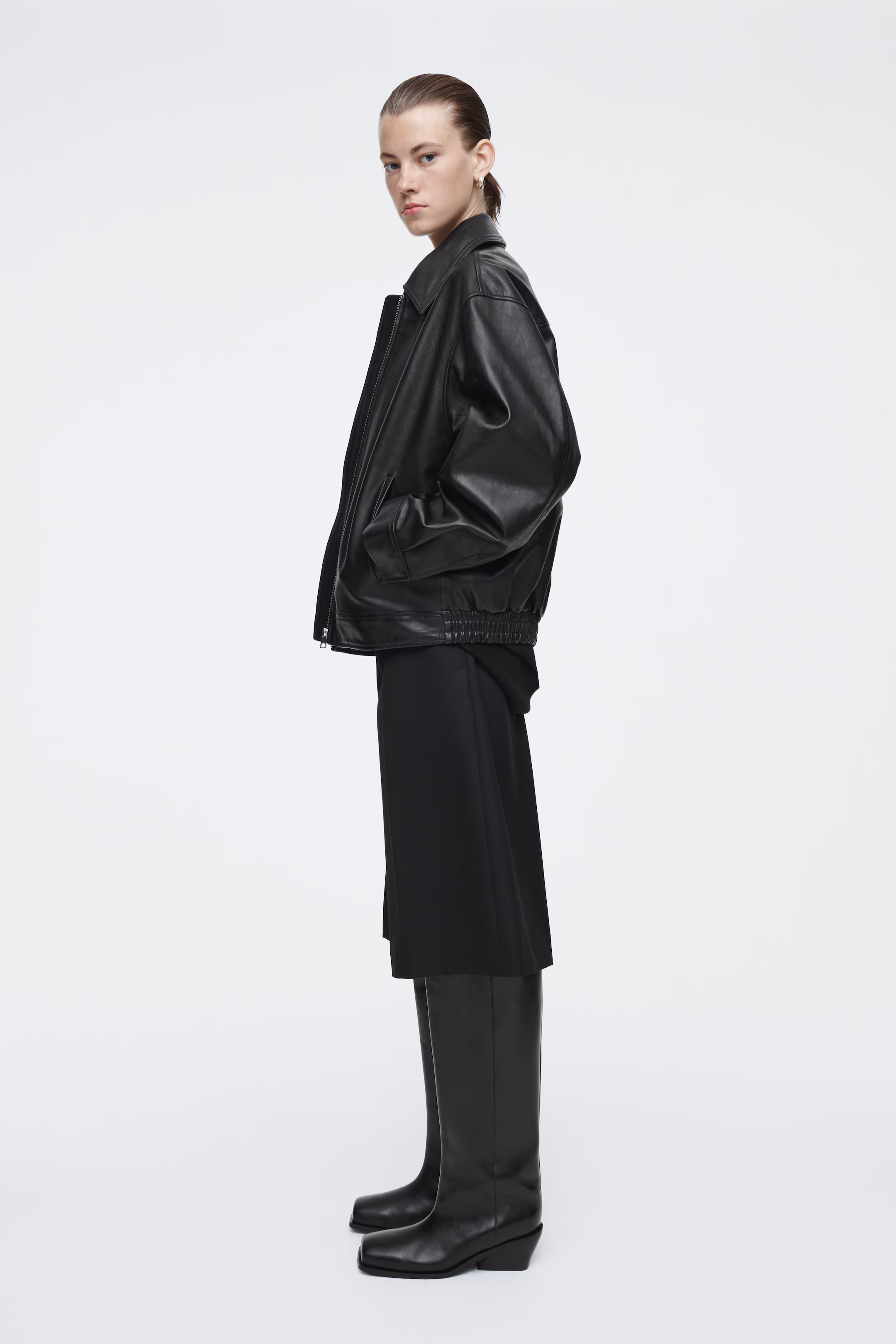 SQUARE-TOE LEATHER KNEE-HIGH BOOTS