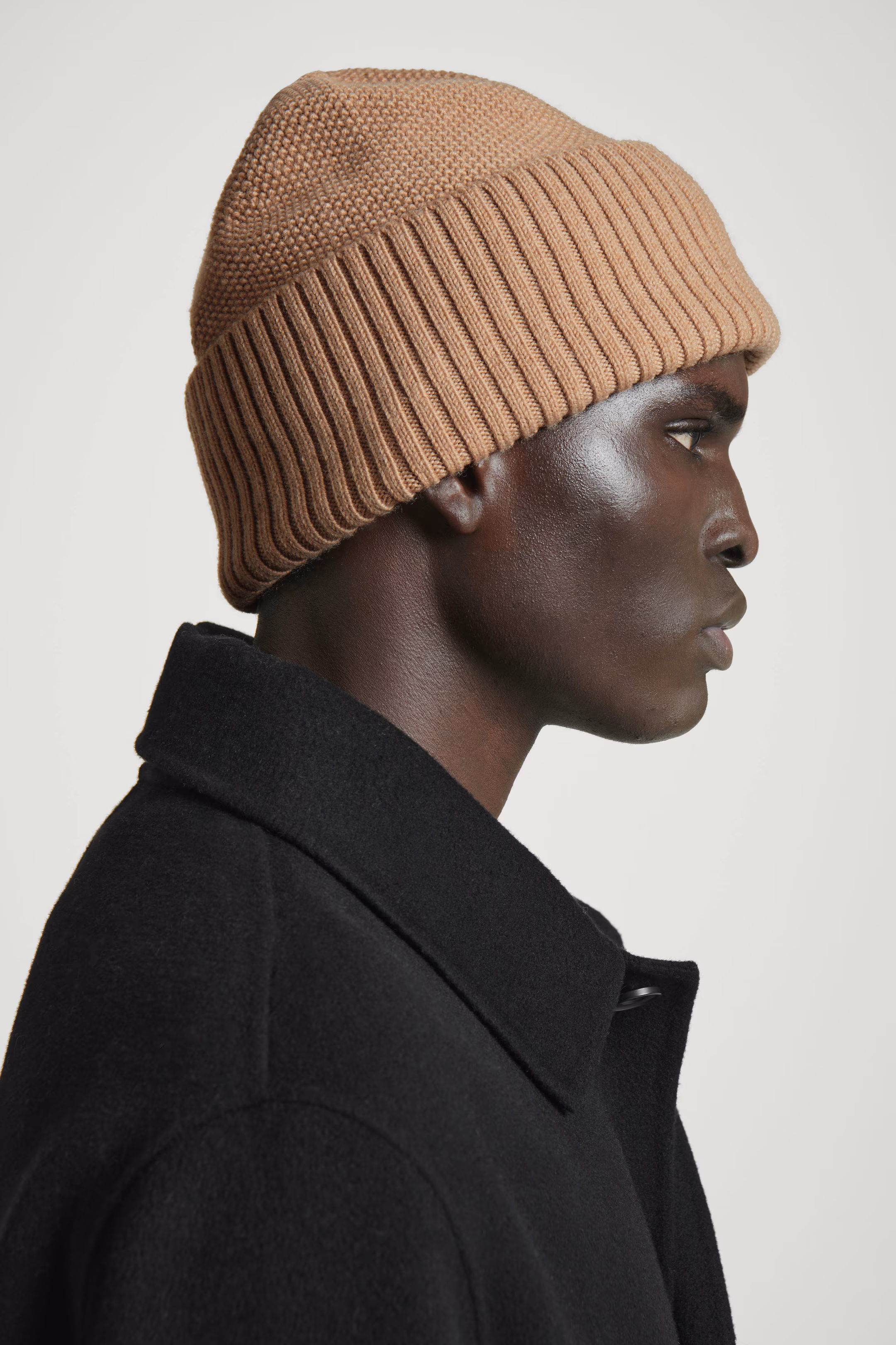 TEXTURED WOOL BEANIE