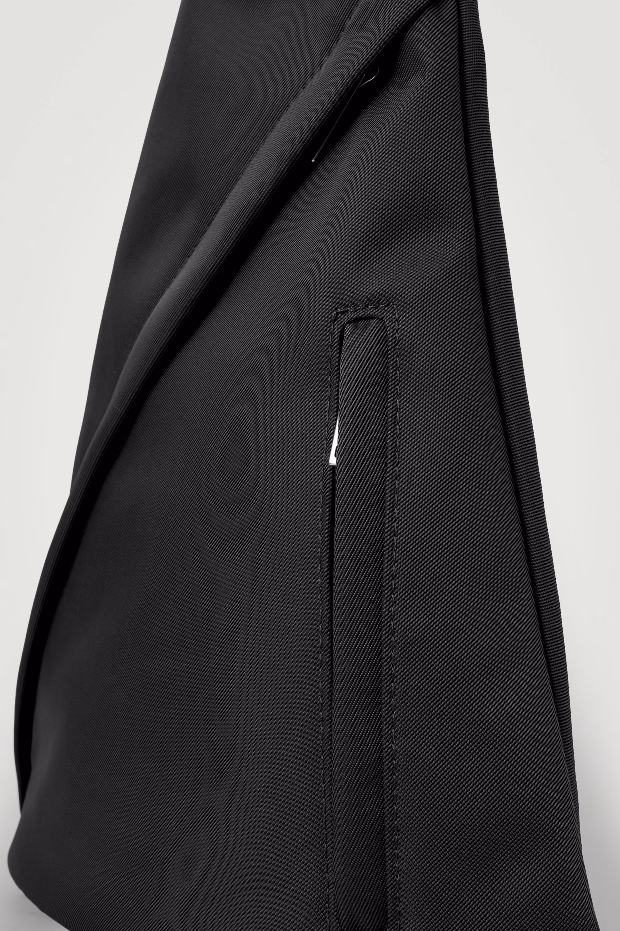 SLING WATER-RESISTANT CROSSBODY BAG - NYLON