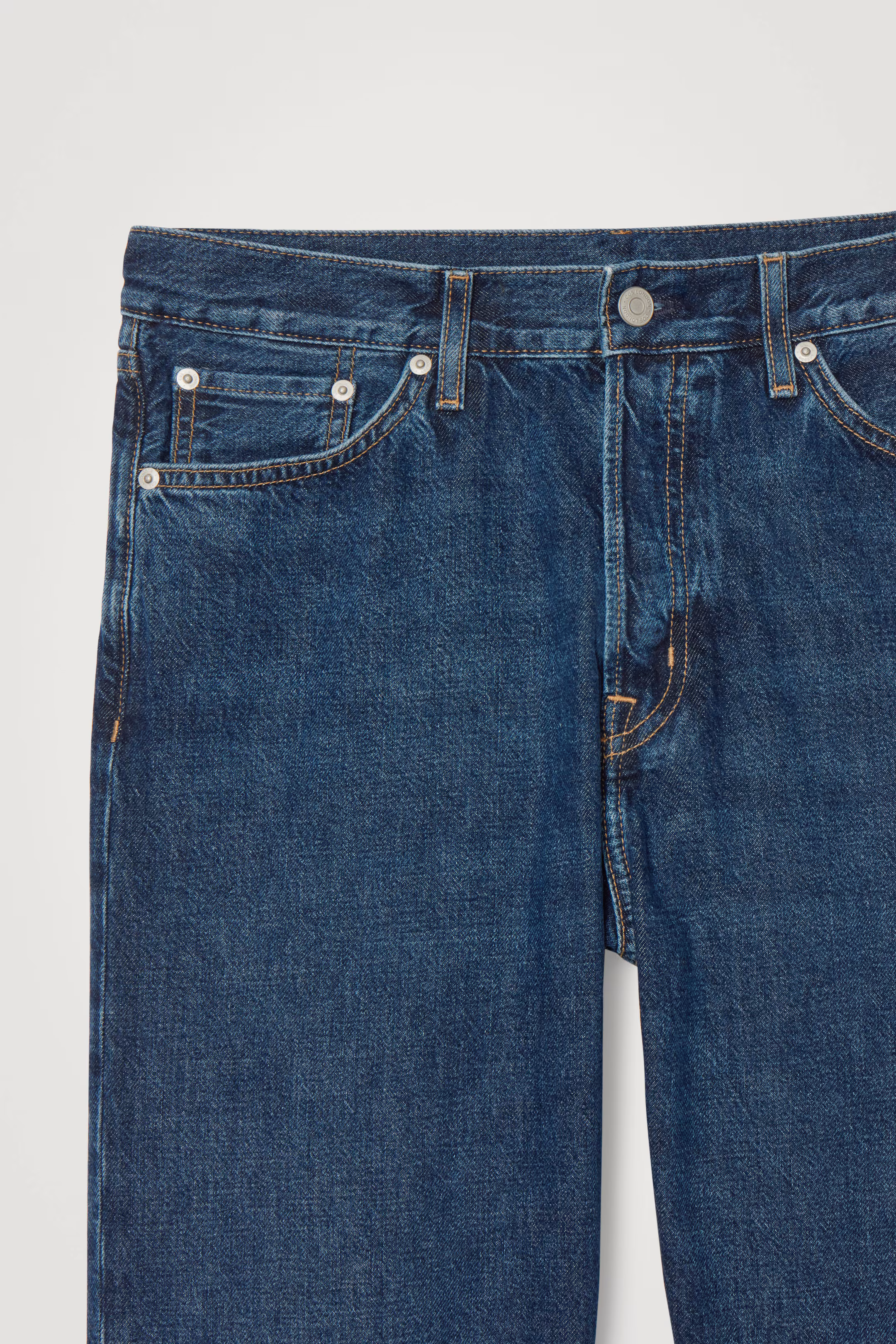 SIGNATURE STRAIGHT-LEG JEANS