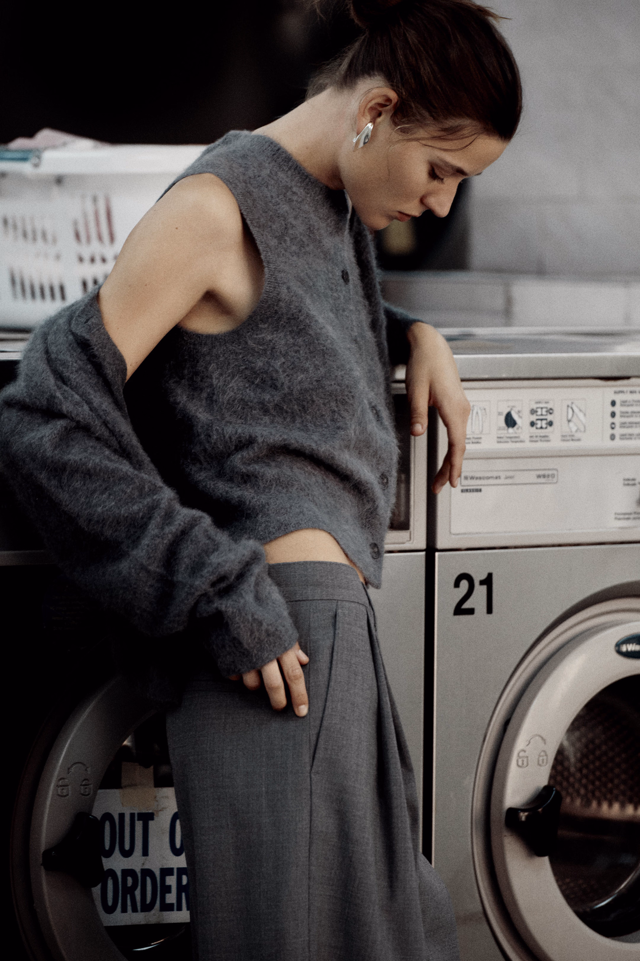 RELAXED TWILL WIDE-LEG TROUSERS