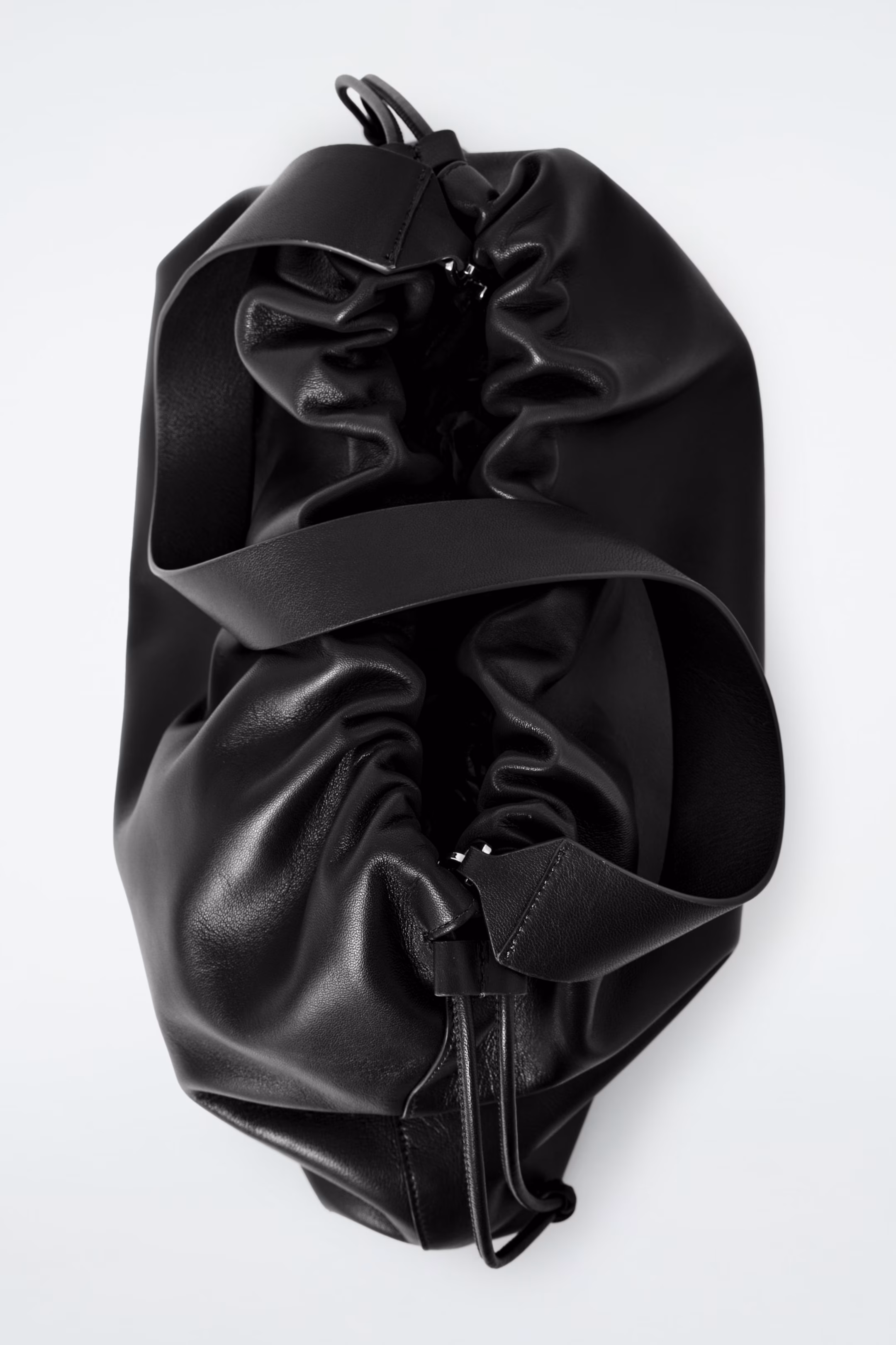 CAVATELLI CLUTCH BAG - LEATHER