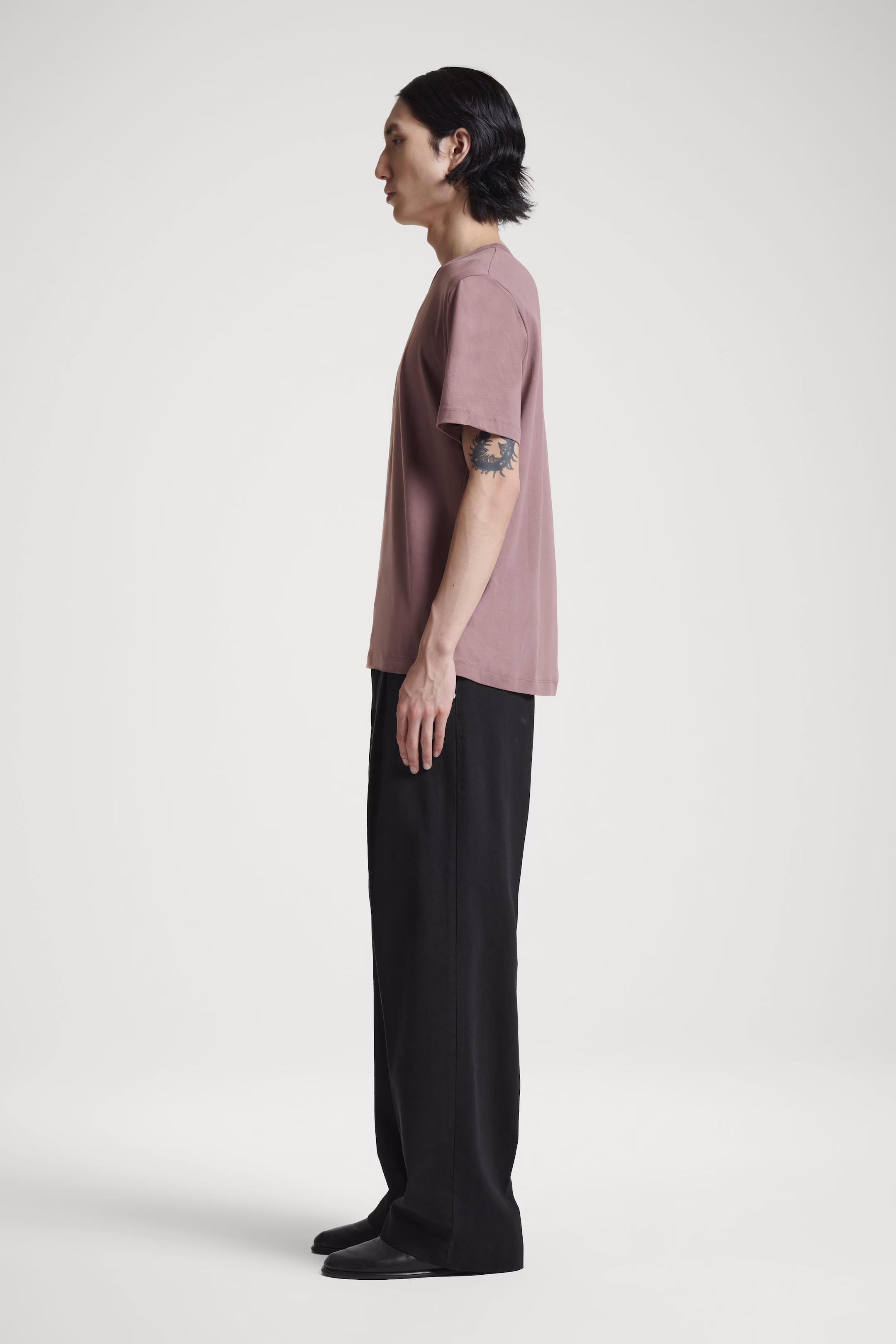 REGULAR LIGHTWEIGHT BRUSHED-COTTON T-SHIRT