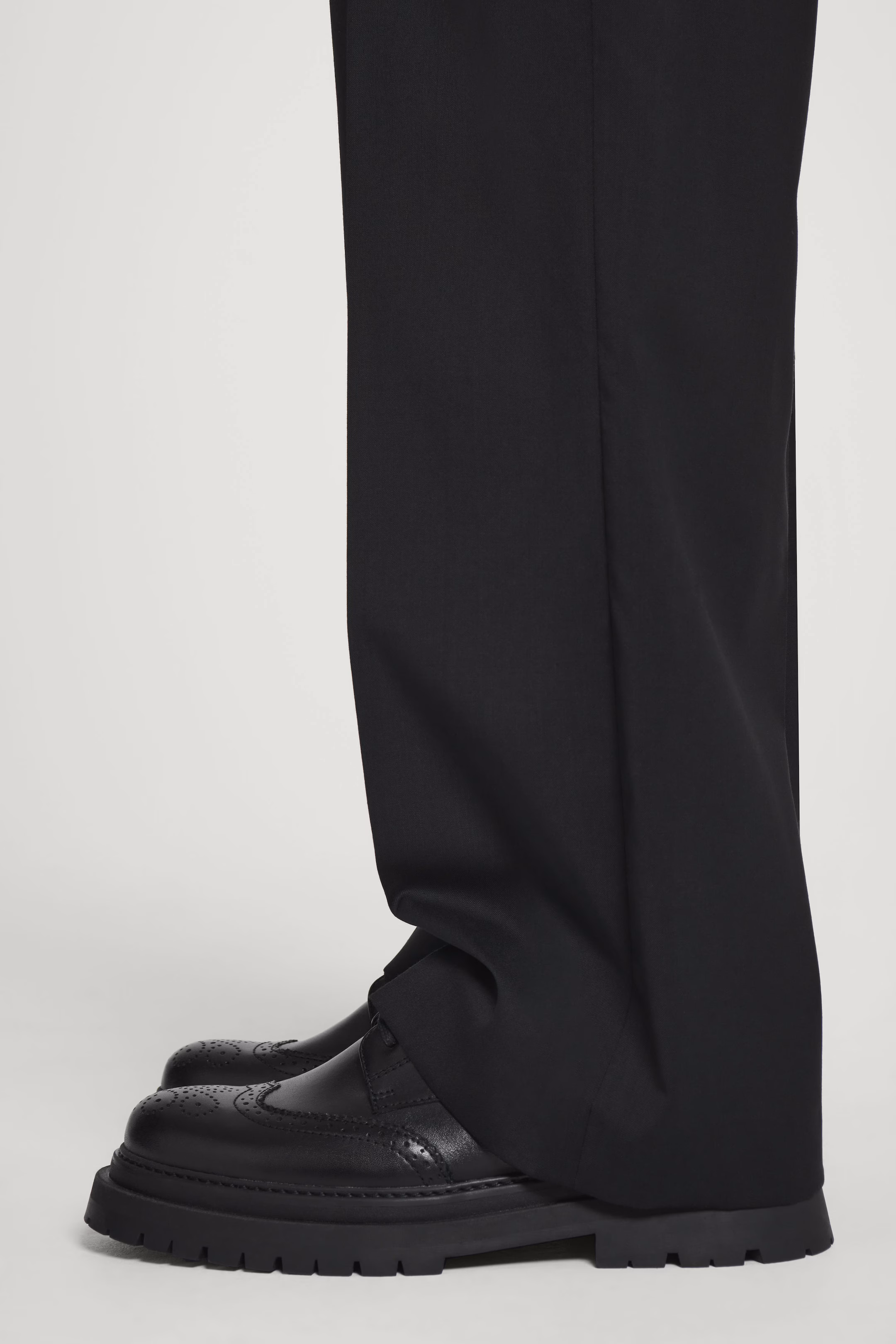 CHUNKY LEATHER DERBY BROGUES