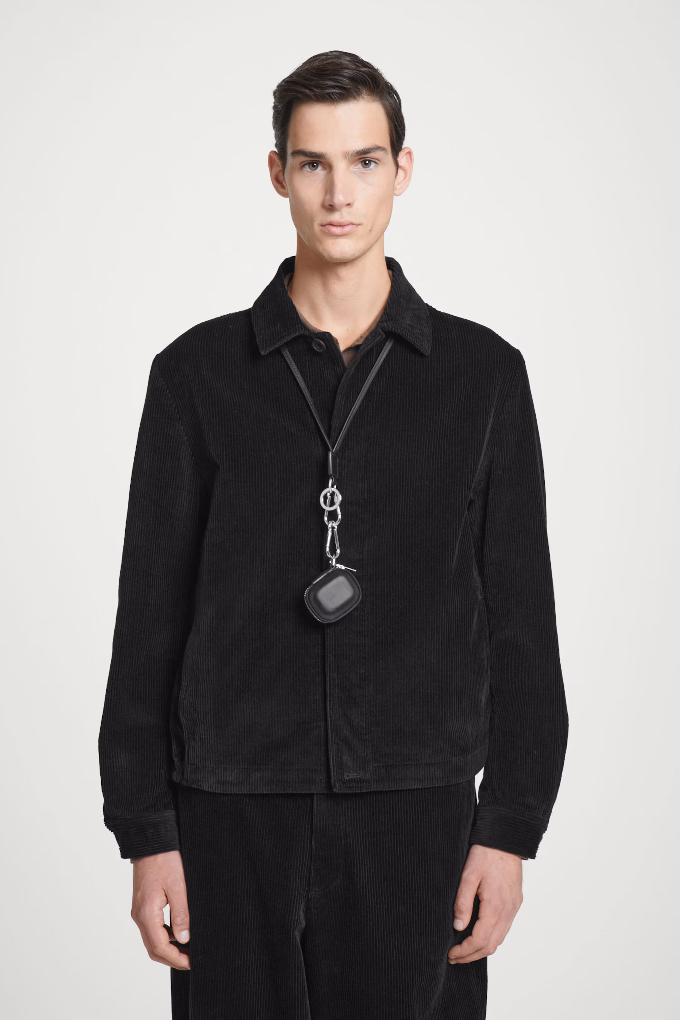 LEATHER AIRPODS CASE