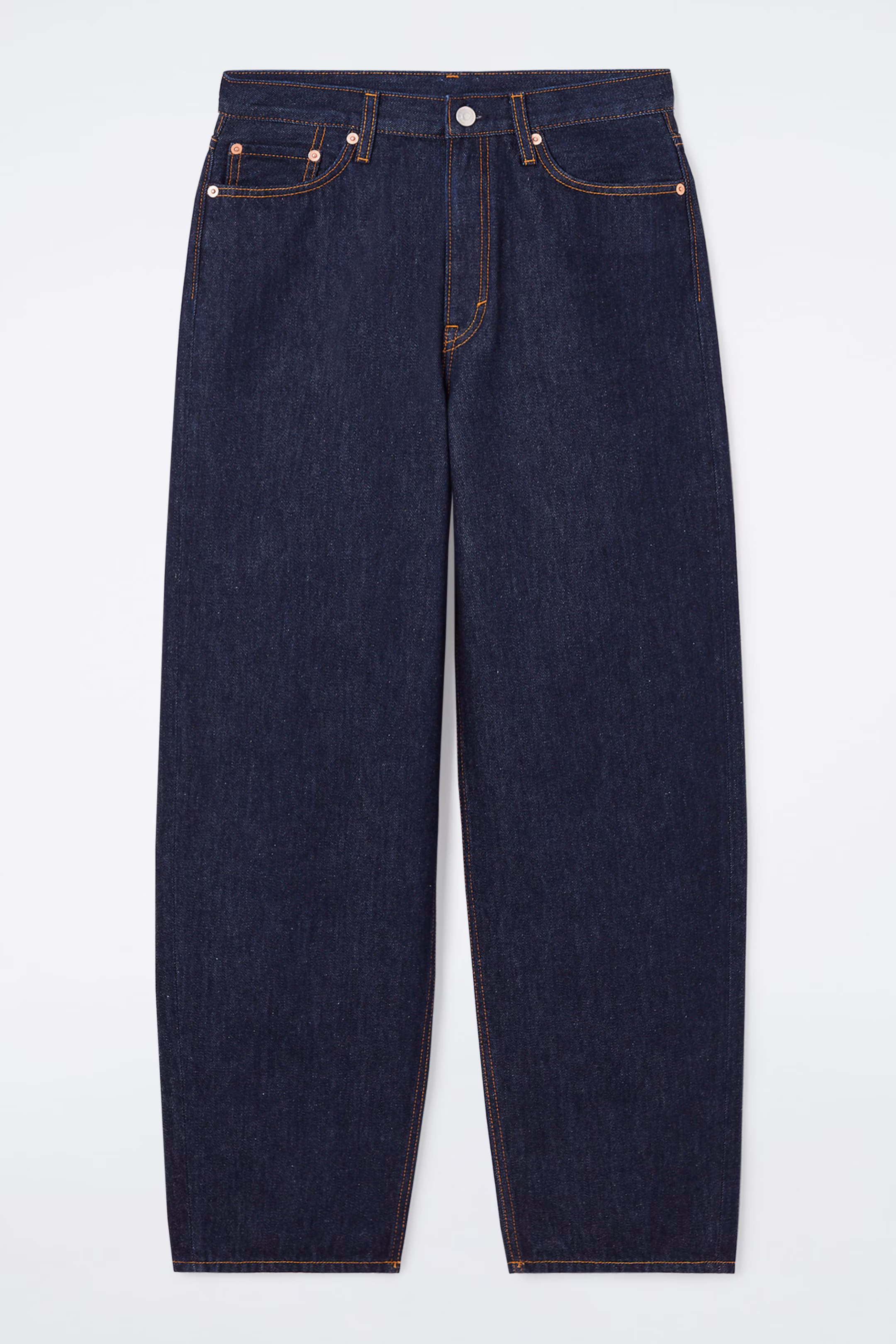 ARCH TAPERED JEANS