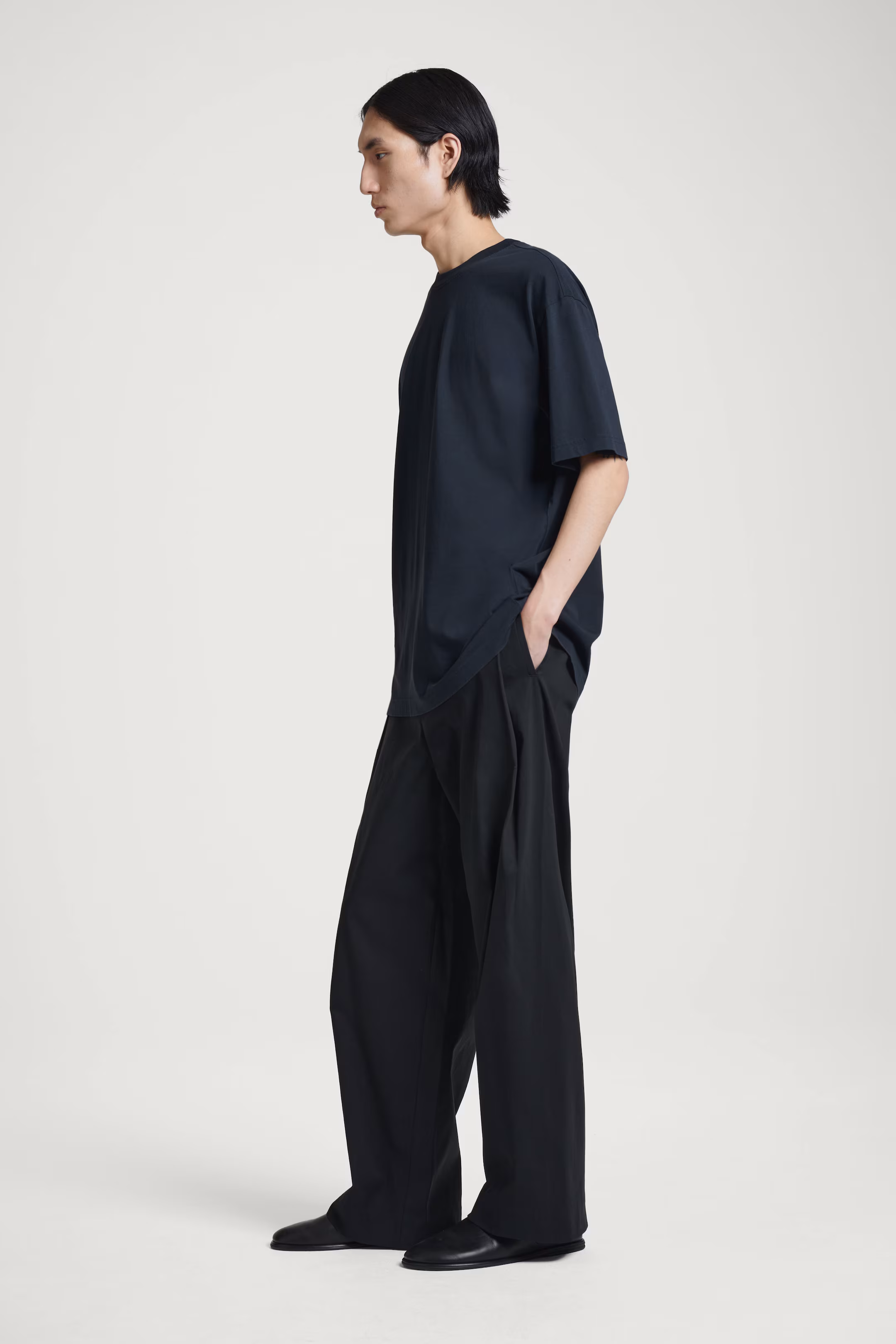 OVERSIZED COTTON T-SHIRT