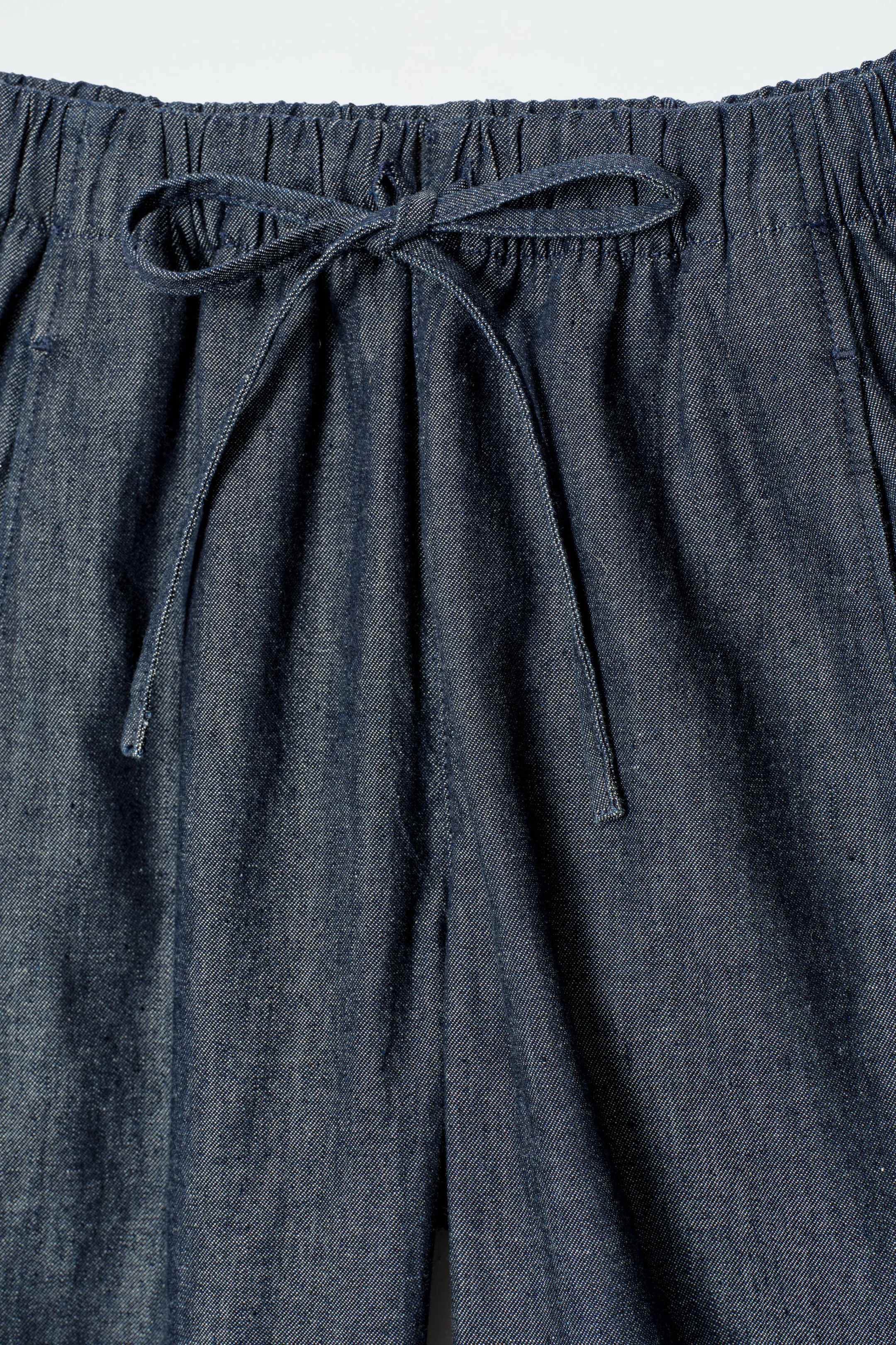 BARREL-LEG DENIM DRAWSTRING TROUSERS